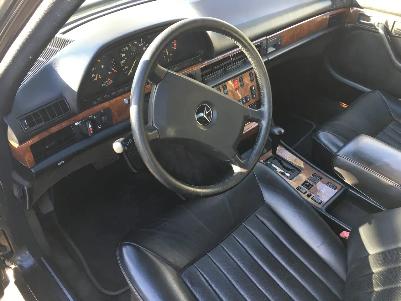 Mercedes-Benz S 420 SE, foto 4