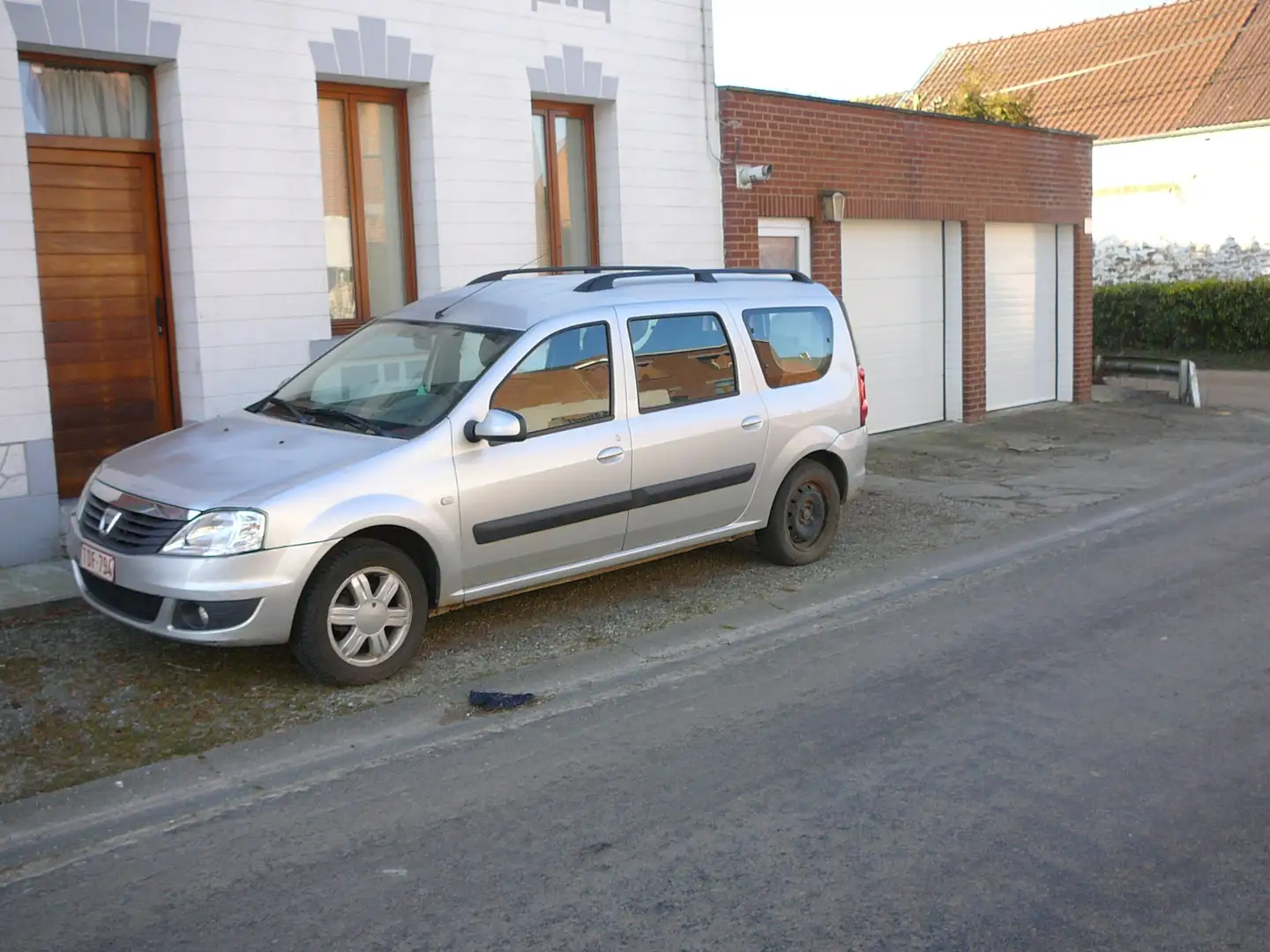 Dacia Logan mcv Argent - 1