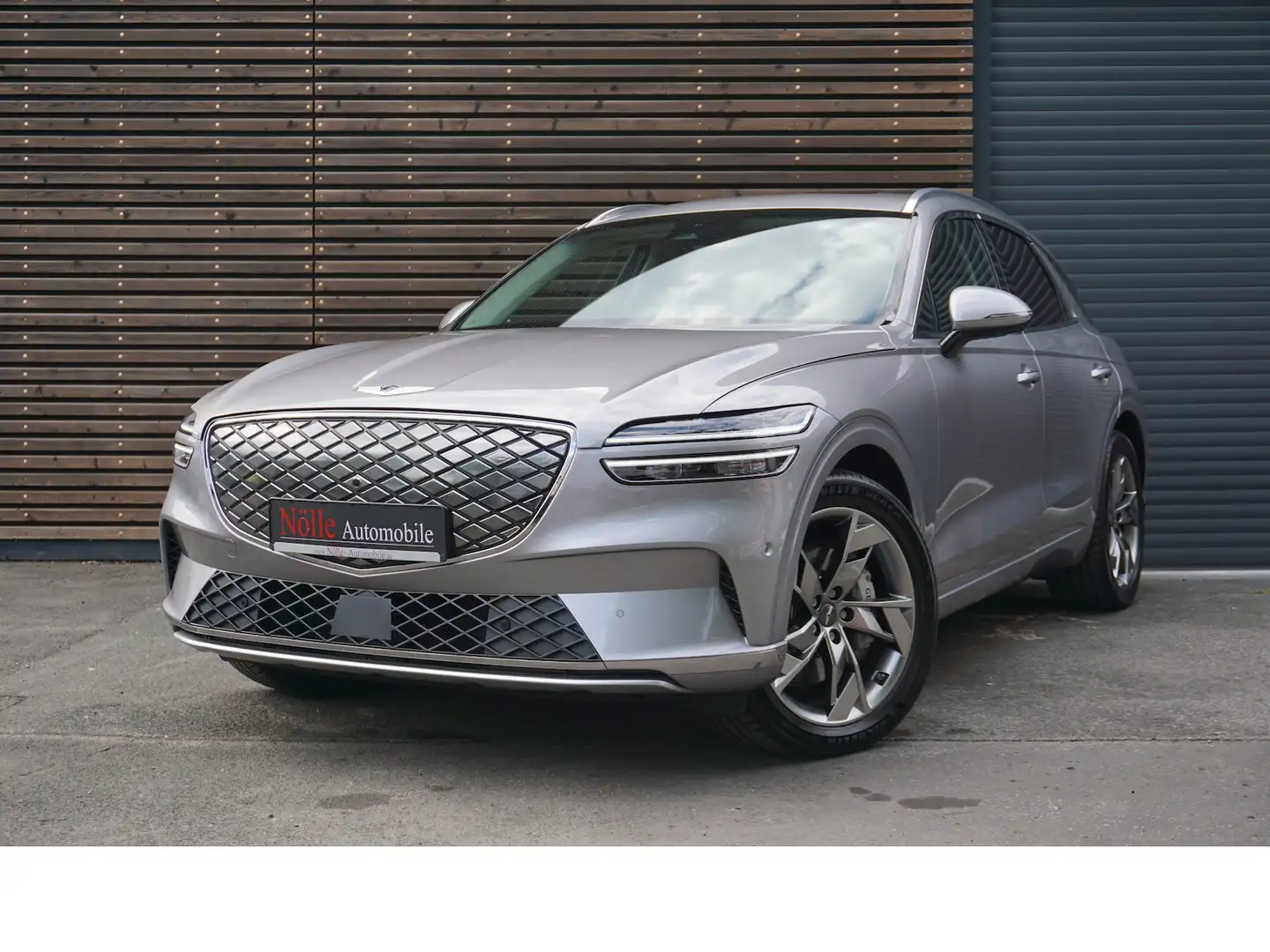 GENESIS Gv70