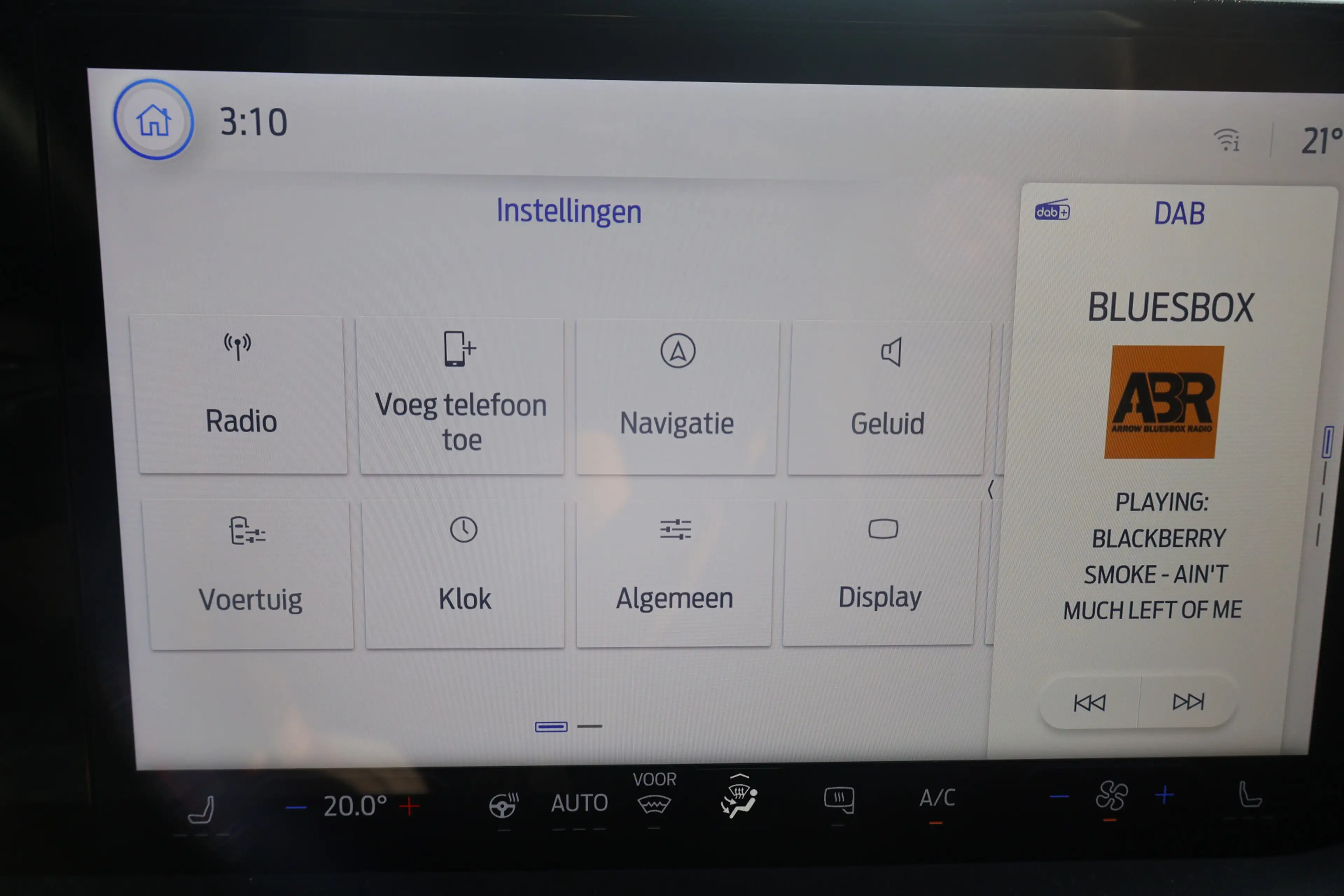 Ford Transit Courier E-Transit Limited 44 kWh Navigatie Airco — photo 19