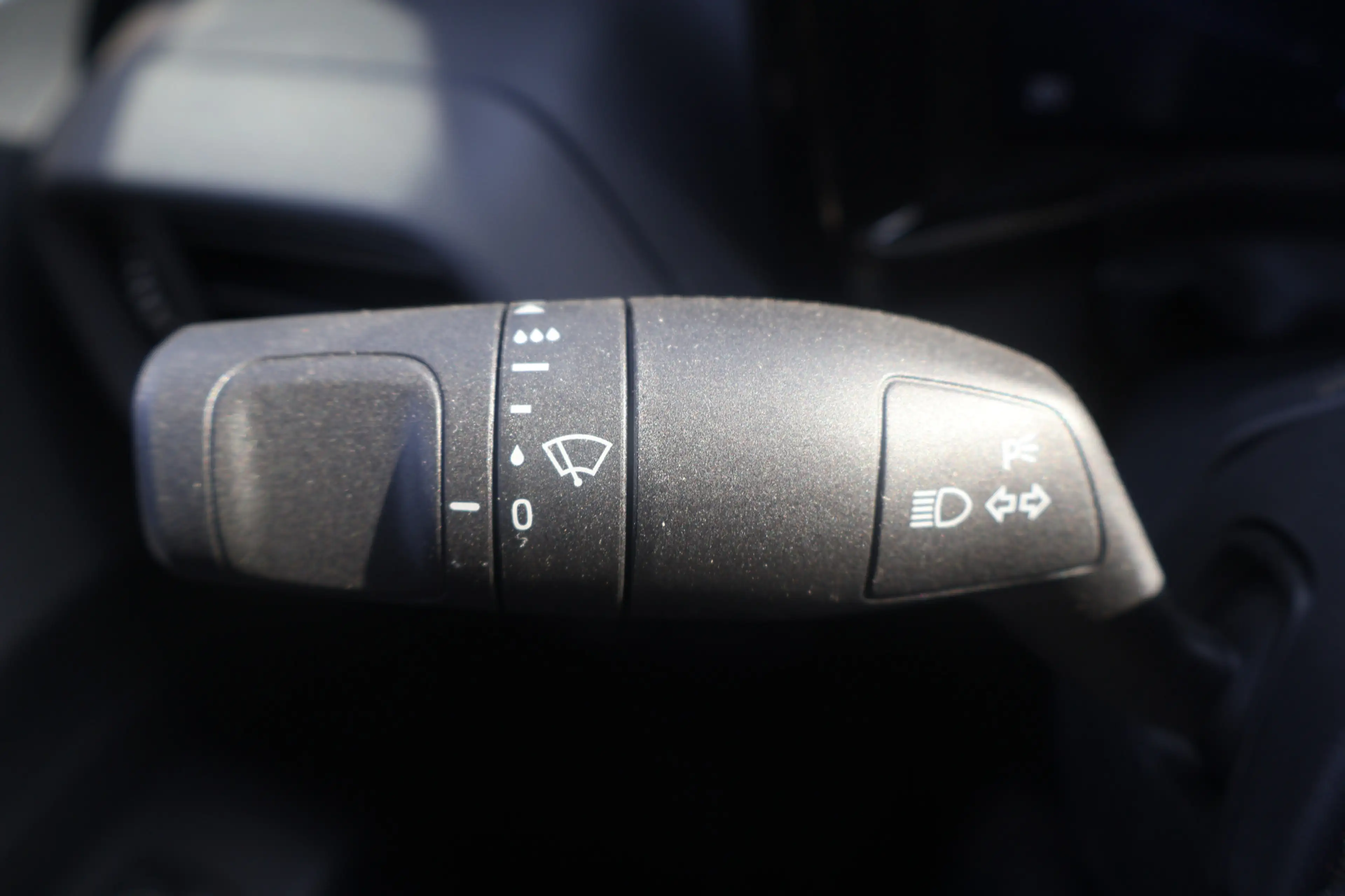 Ford Transit Courier E-Transit Limited 44 kWh Navigatie Airco — photo 25