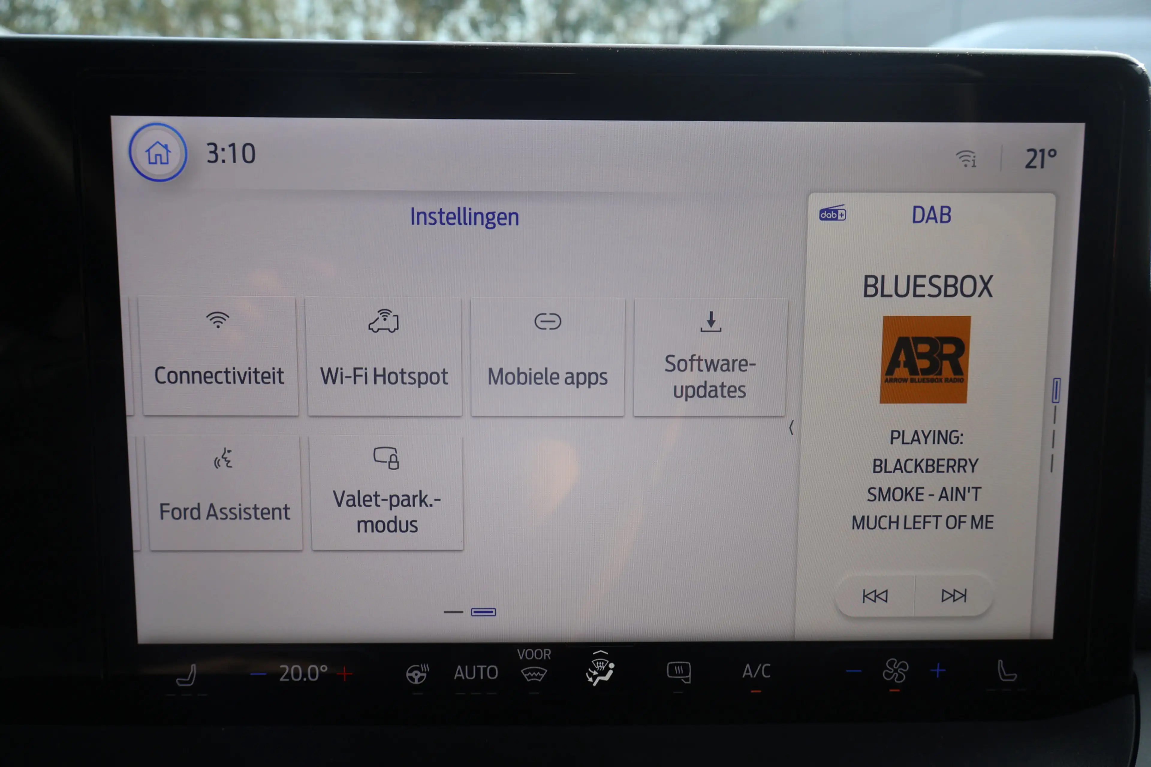 Ford Transit Courier E-Transit Limited 44 kWh Navigatie Airco — photo 20