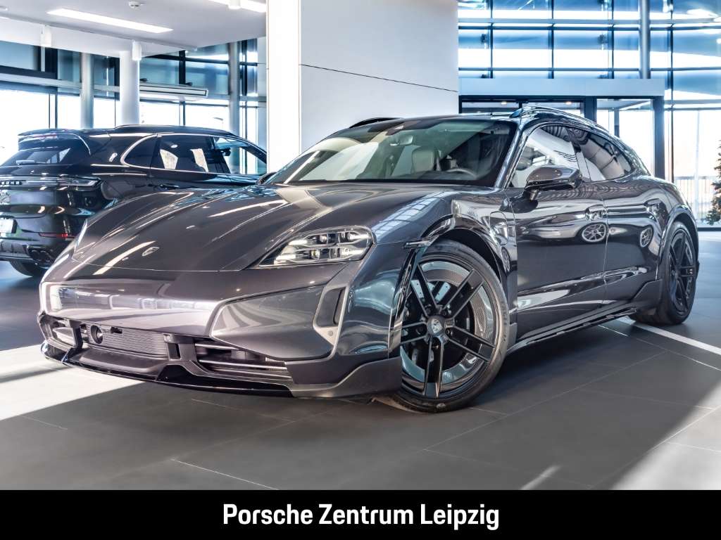 Second hand Porsche Taycan 