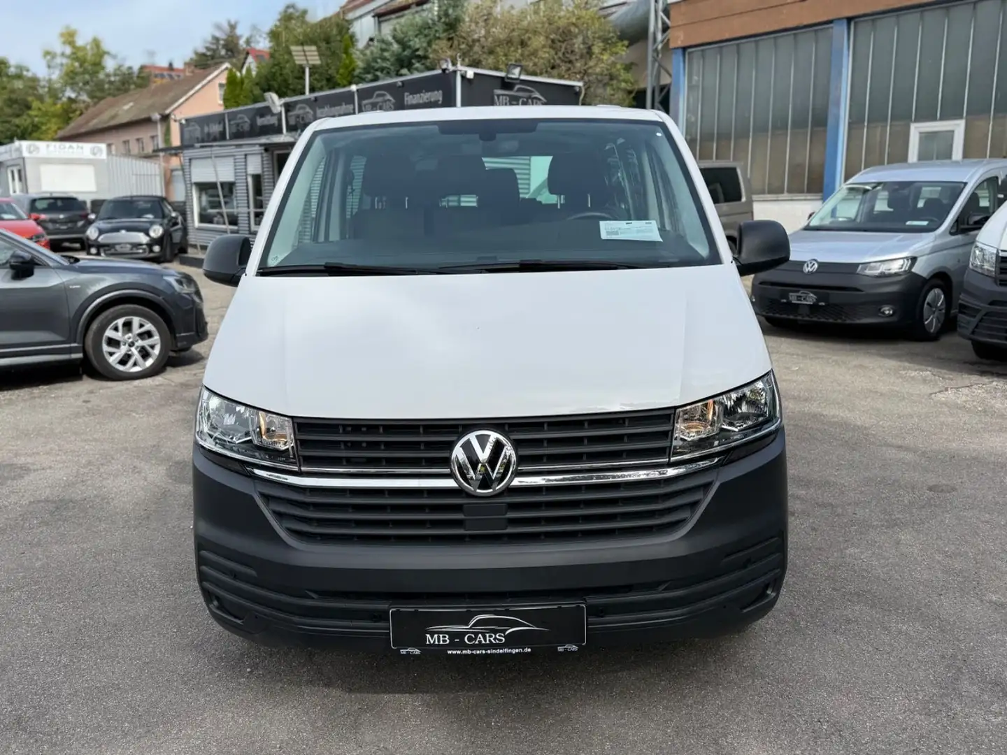 Volkswagen T6 Transporter T6.1 Transporter*KLIMA*PDC*9-SITZER*STANDHEIZUNG Weiß - 2