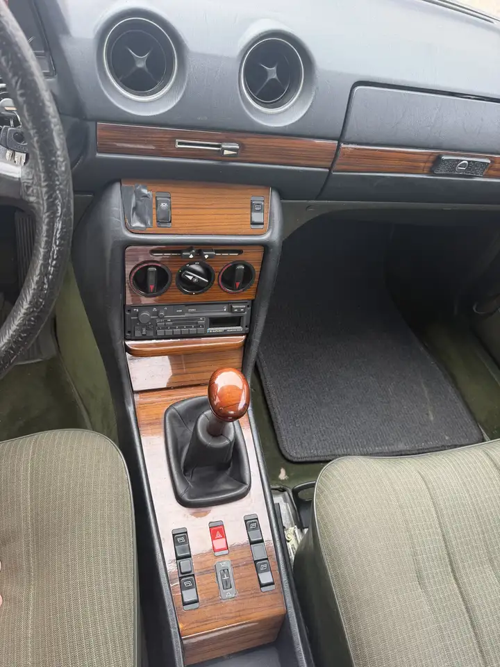 Mercedes-Benz CE 280 Coupé C123E28, foto 3