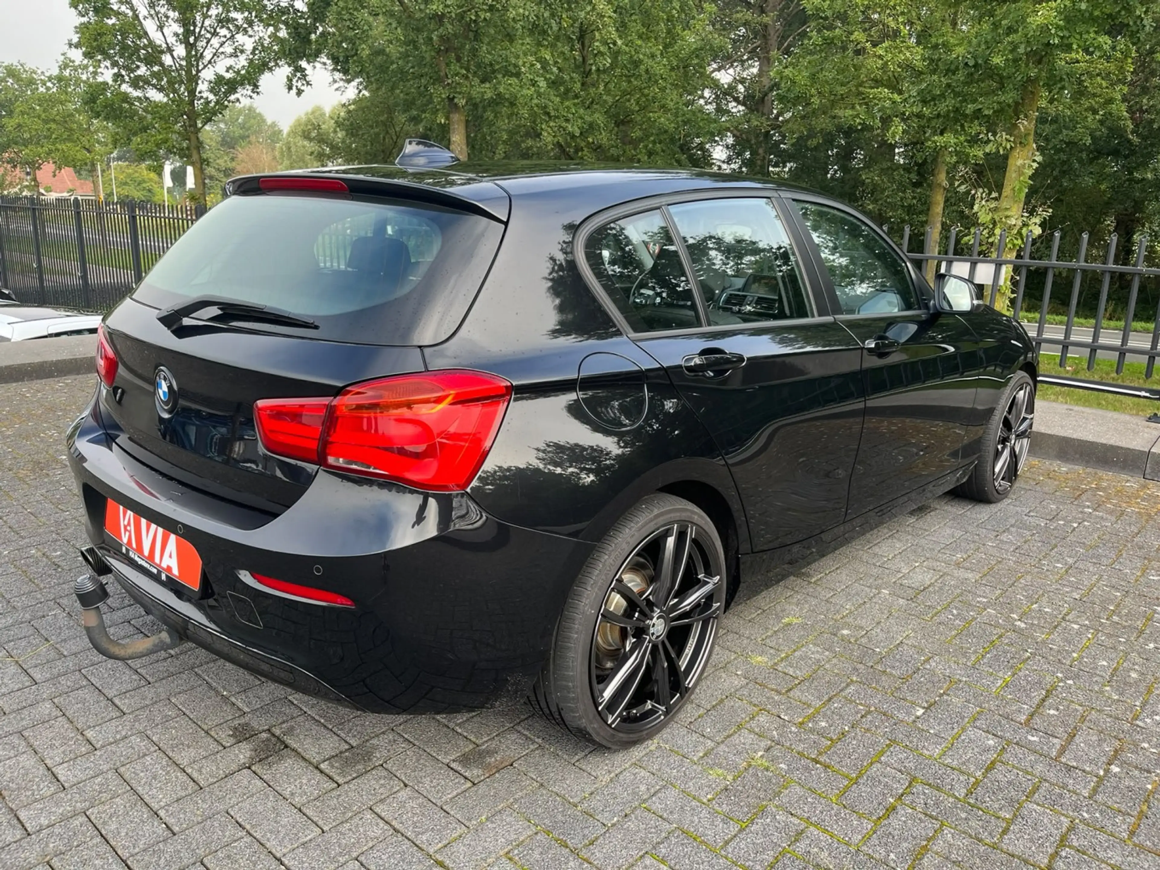 BMW 118 1-serie 118i | 136PK | Black edition | Advantage | — photo 3