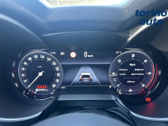 Alfa Romeo Stelvio view 20