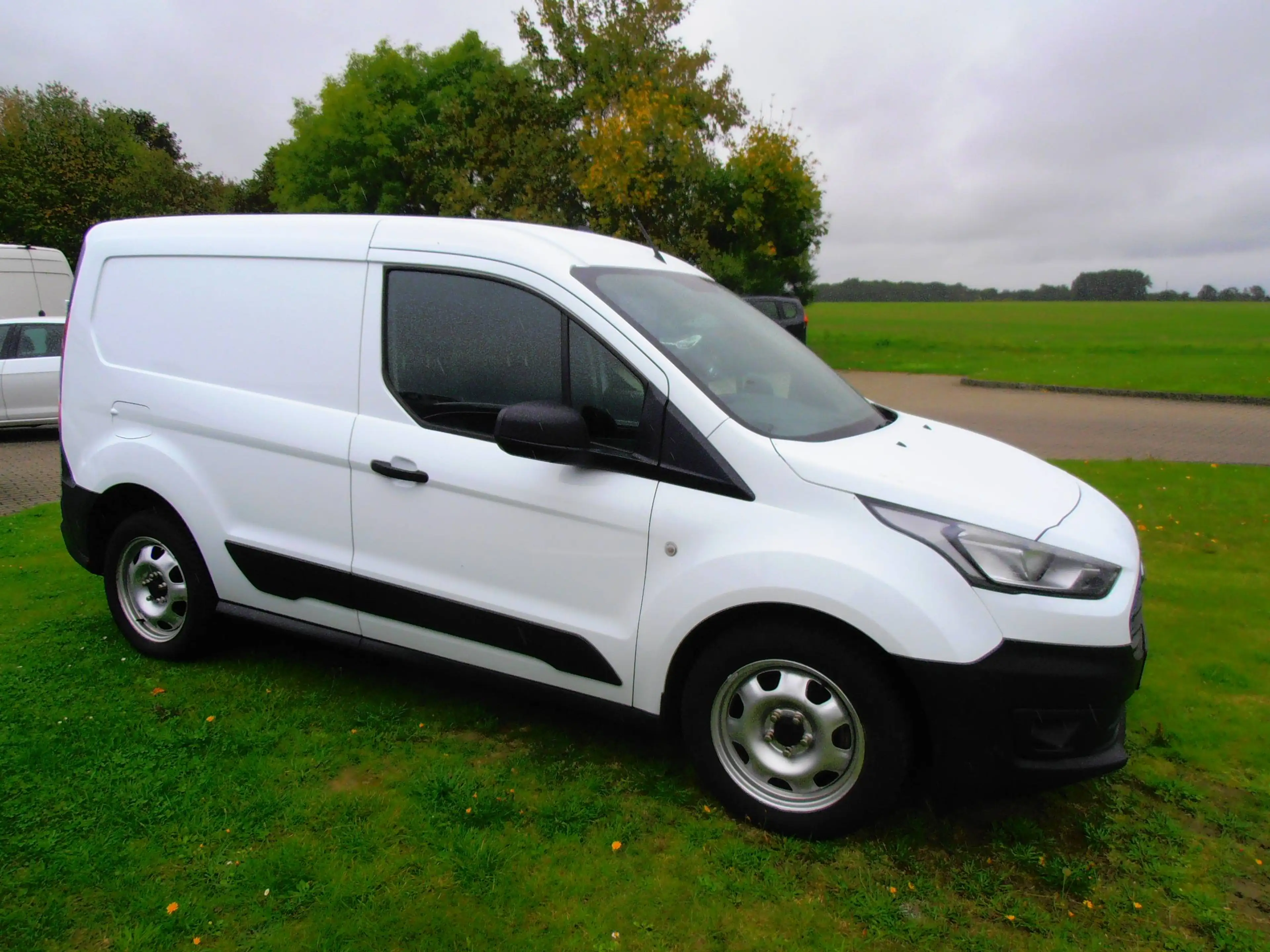 Ford Transit Connect Kasten — photo 4