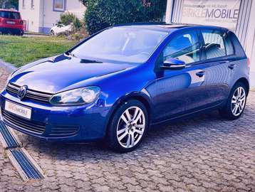 Golf 1.6 Comfortline 102PS HU/AU (TÜV) NEU Klimaautomatik Sitzheizung Alufelgen Radio
