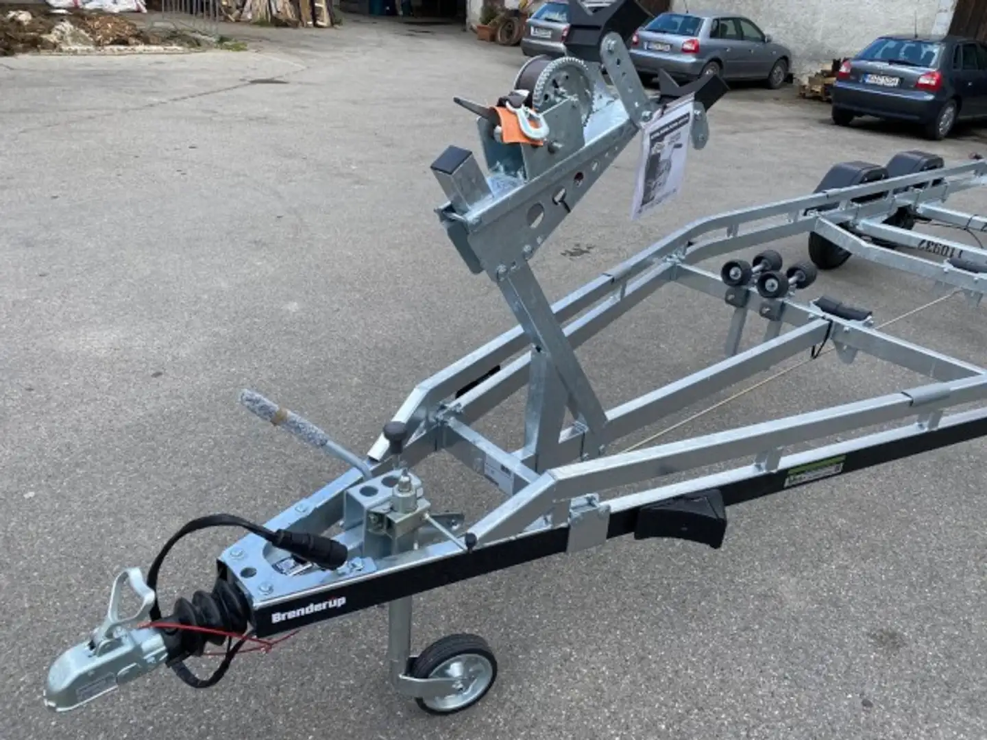 Brenderup Premium Bootsanhänger 242000TB SR mit Superrollen - 2