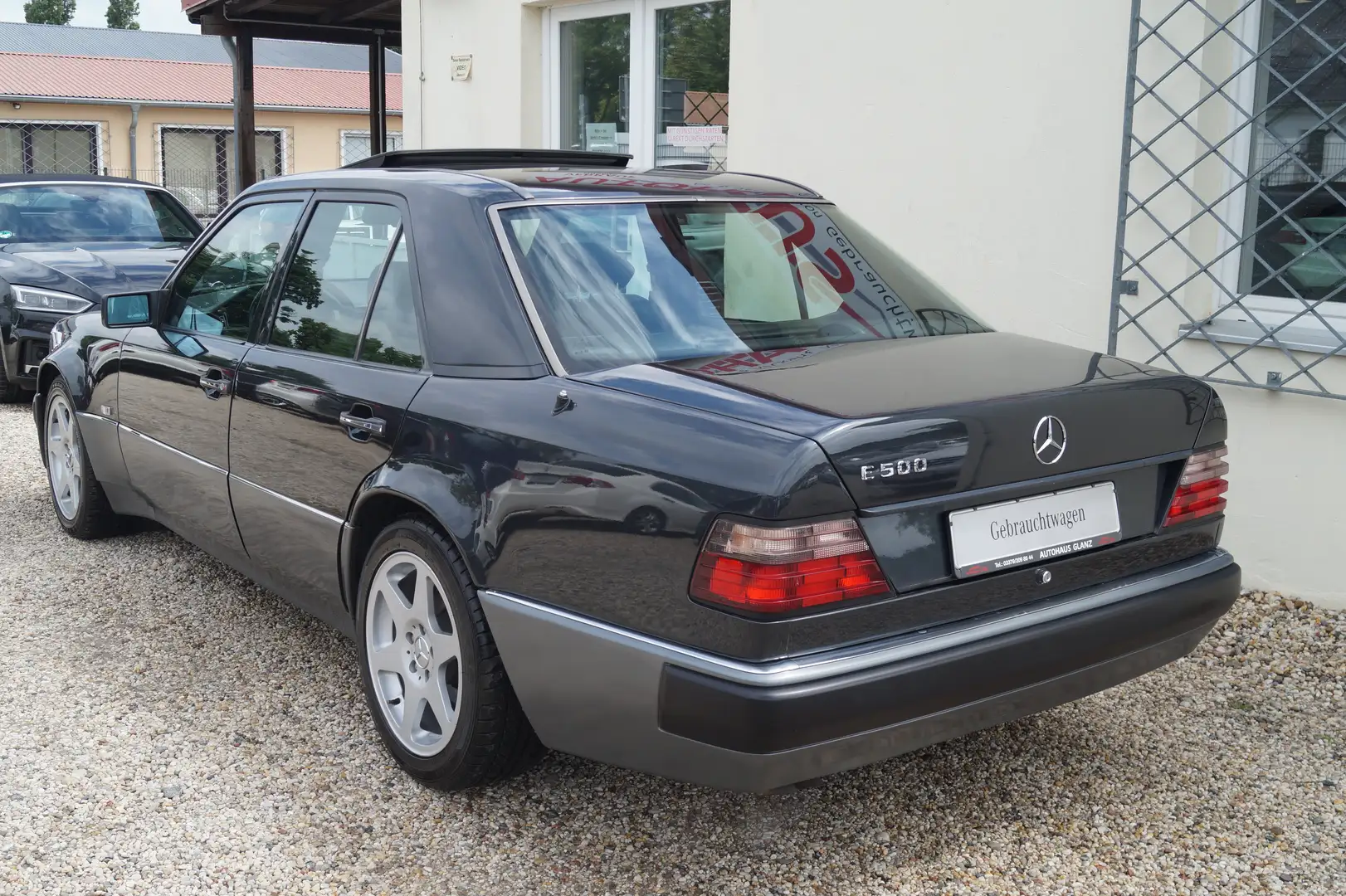 Mercedes-Benz 500 E 500 TOP ZUSTAND* TÜV:NEU Černá - 2