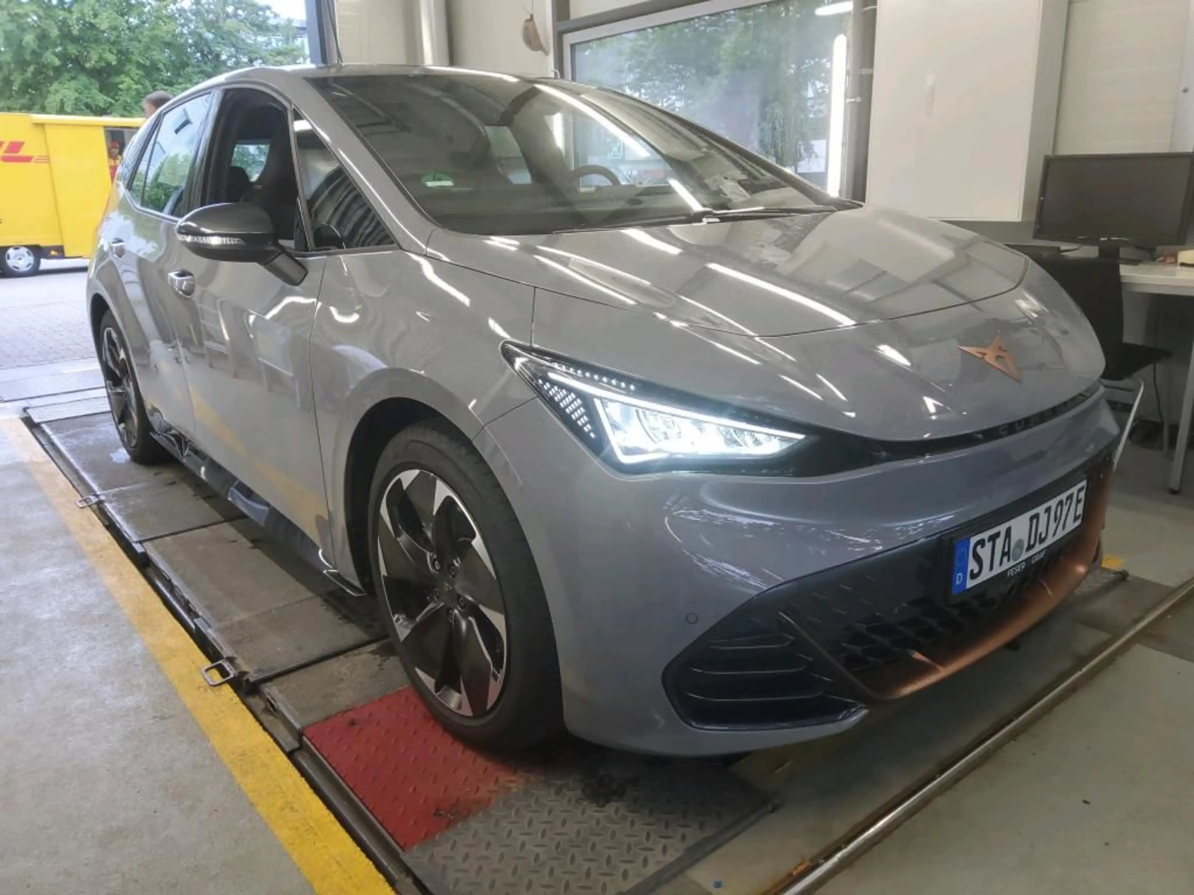 CUPRA Born 63/58 kWh S+LR-Hzg. — photo 2