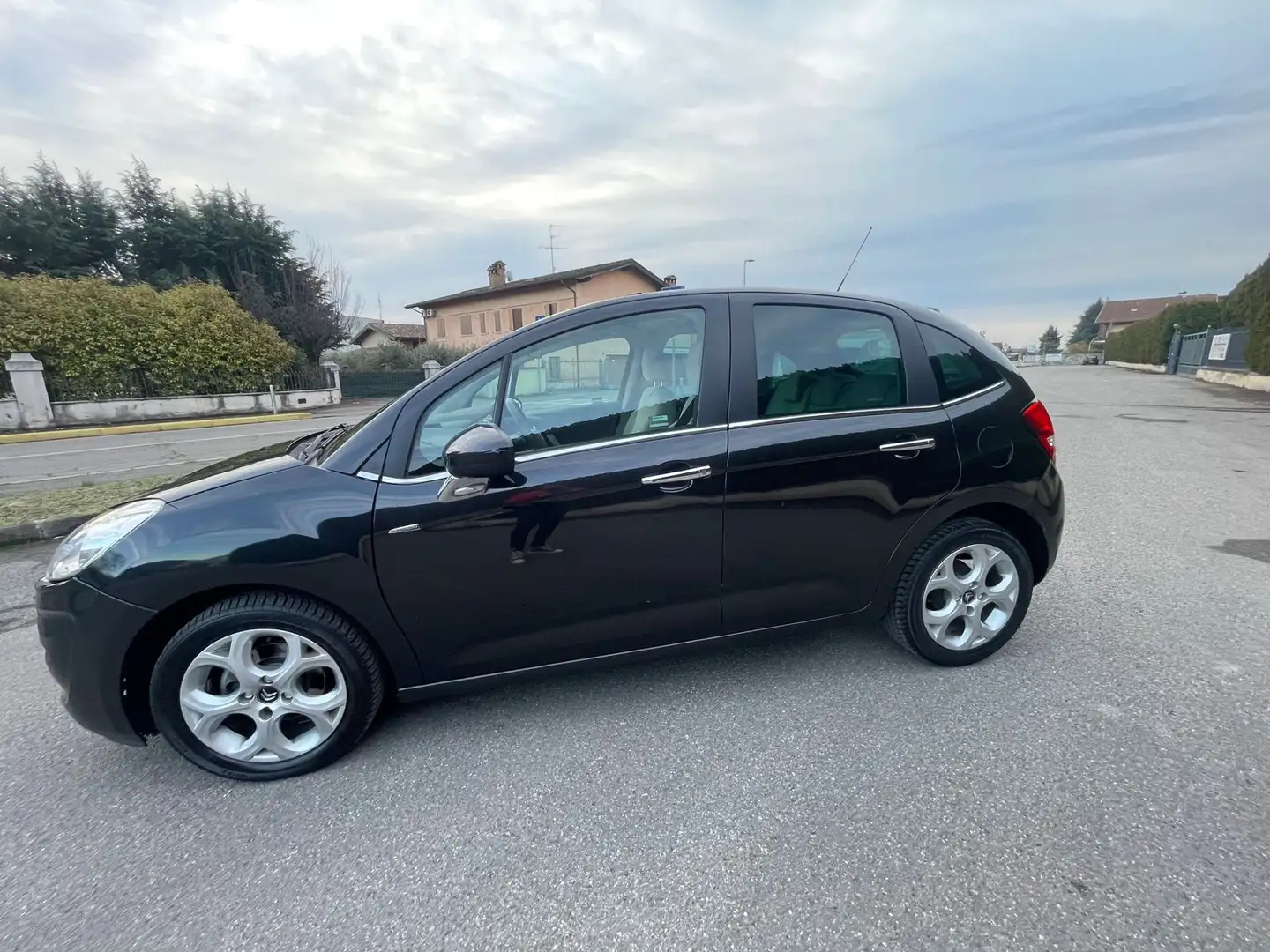 Citroen C3 1.4 hdi Exclusive Style - 2