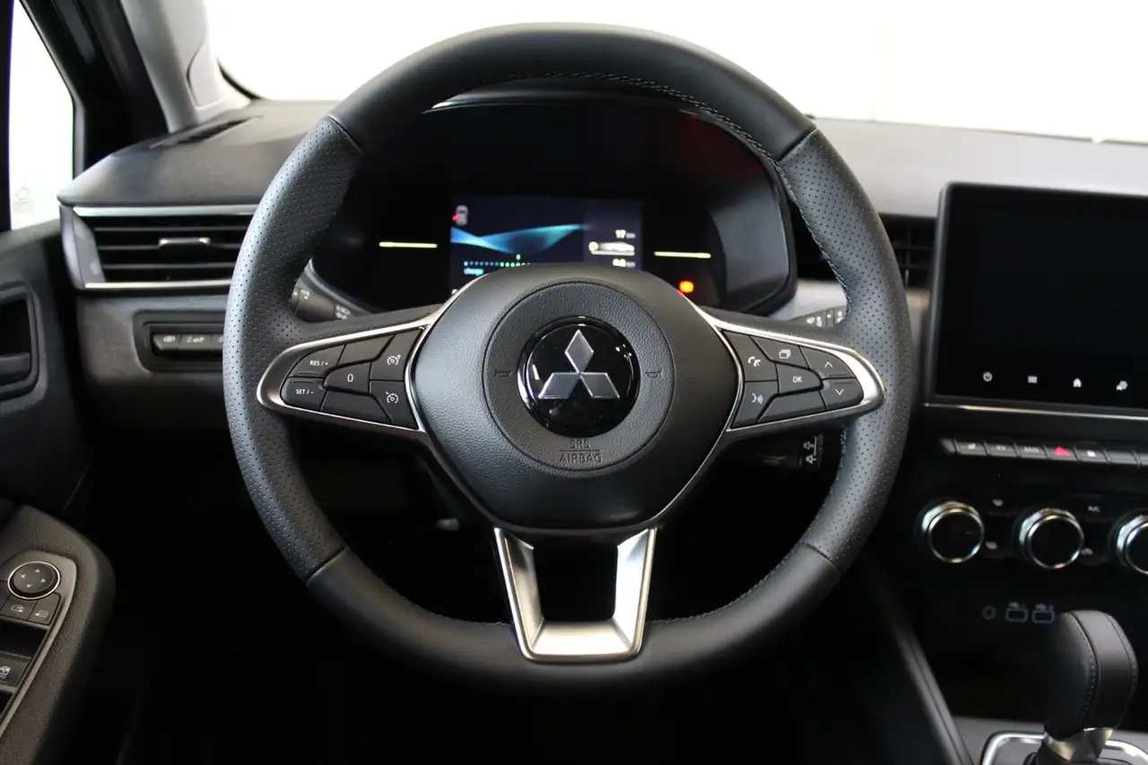 Mitsubishi Colt 2026 — фото 12