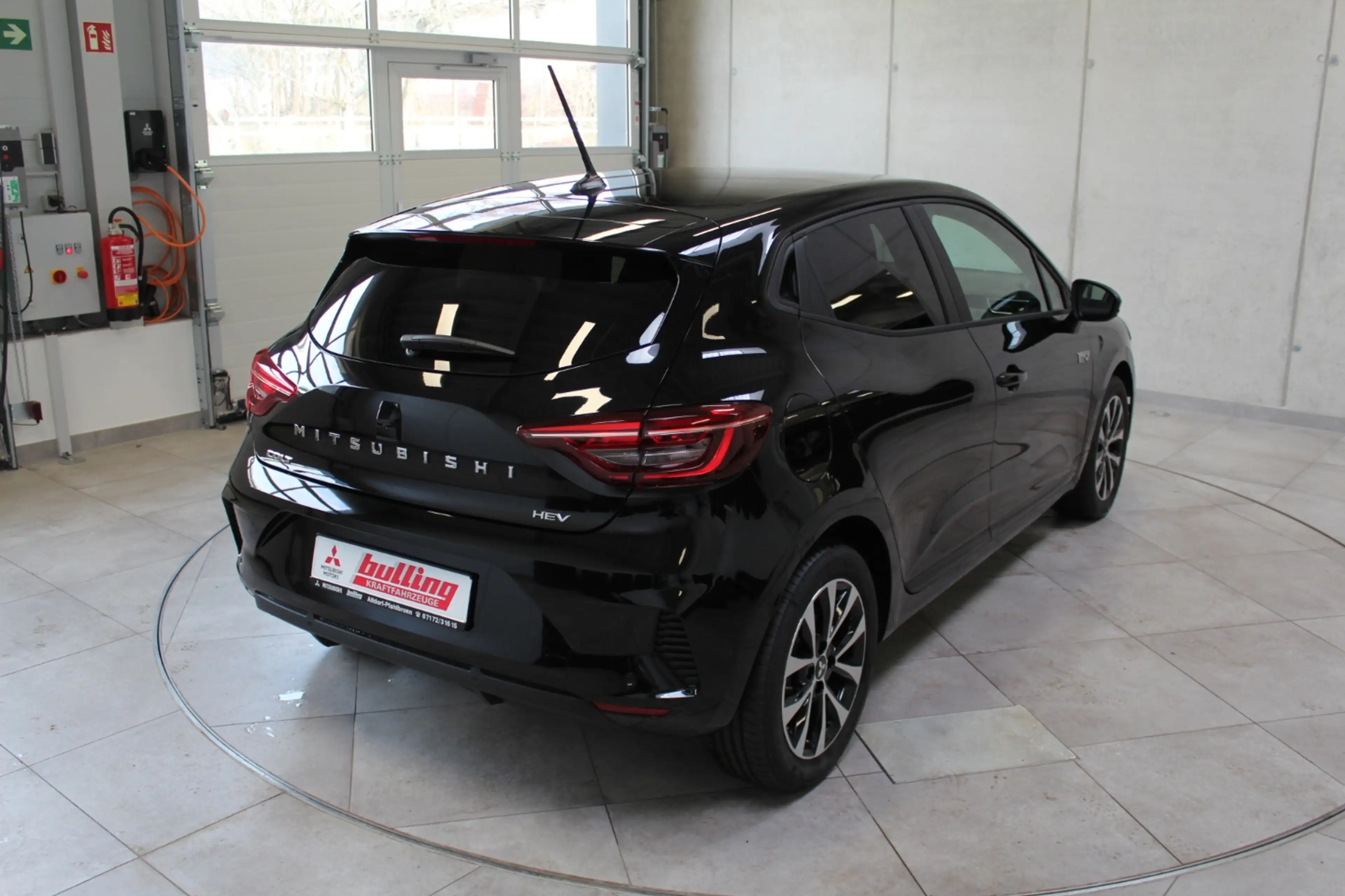 Mitsubishi Colt PLUS 1.6 Hybrid Automatik — photo 5
