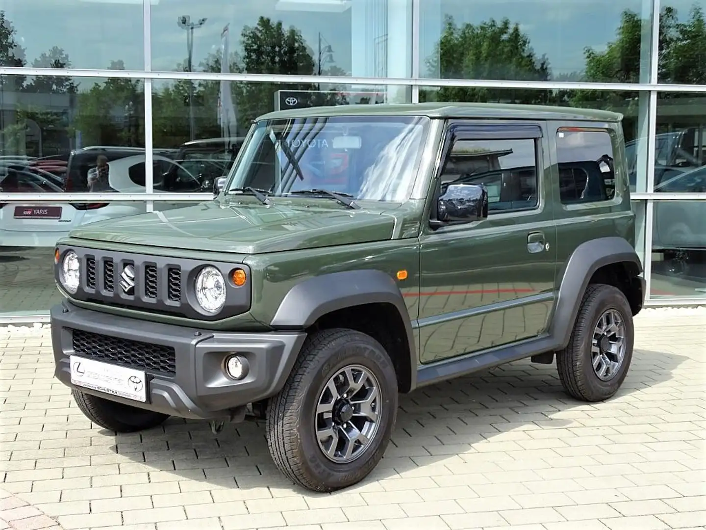 Suzuki Jimny 1.5 ALLGRIP Automatik GLX*Navi*Sitzheizg. Grün - 1