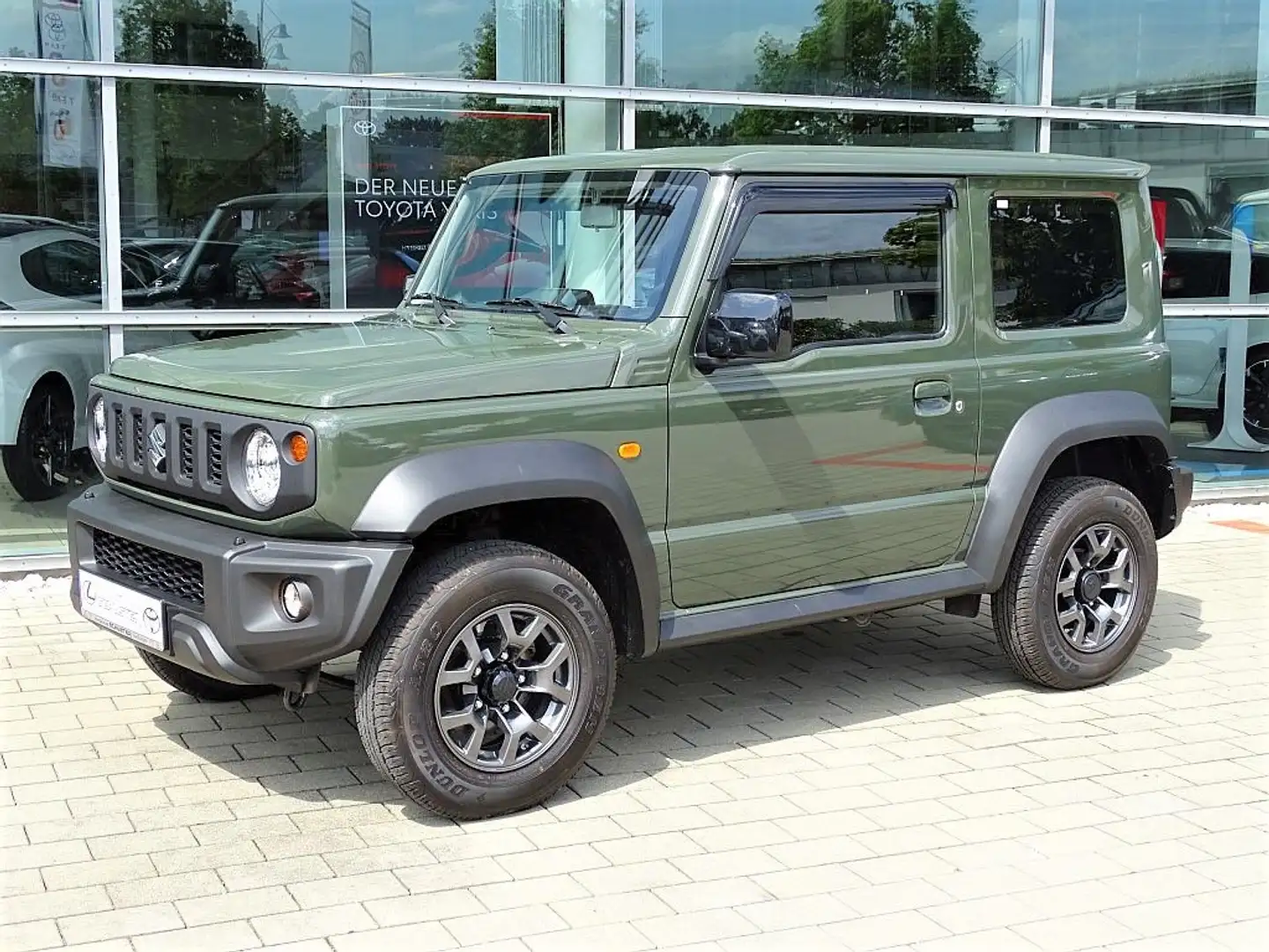 Suzuki Jimny 1.5 ALLGRIP Automatik GLX*Navi*Sitzheizg. Grün - 2