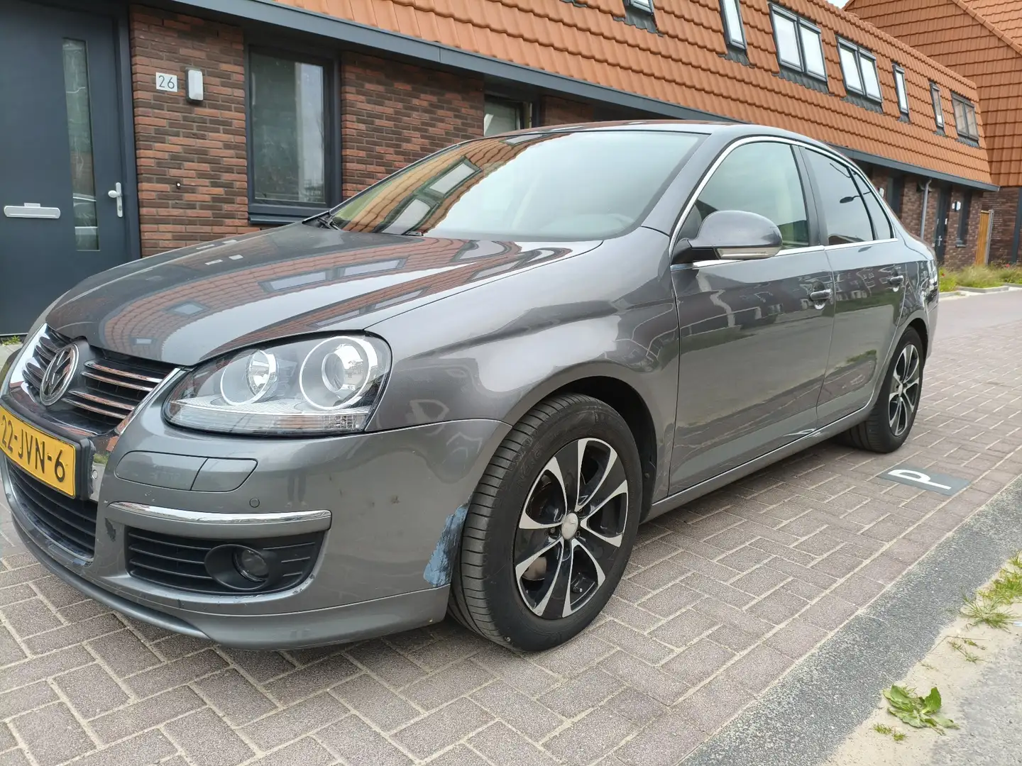 Volkswagen Jetta 1.4 TSI DSG Highline Zilver - 1