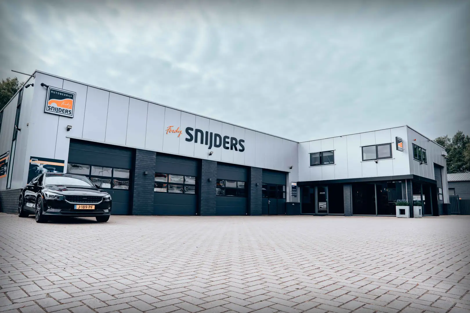 Audi A1 Citycarver 25 TFSI, OrigNL - 1e Eig. | Cruise Cont Zwart - 2