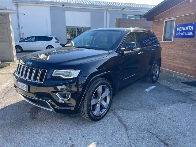 Jeep Grand Cherokee 3.0 crd V6 Overland 250cv auto E6