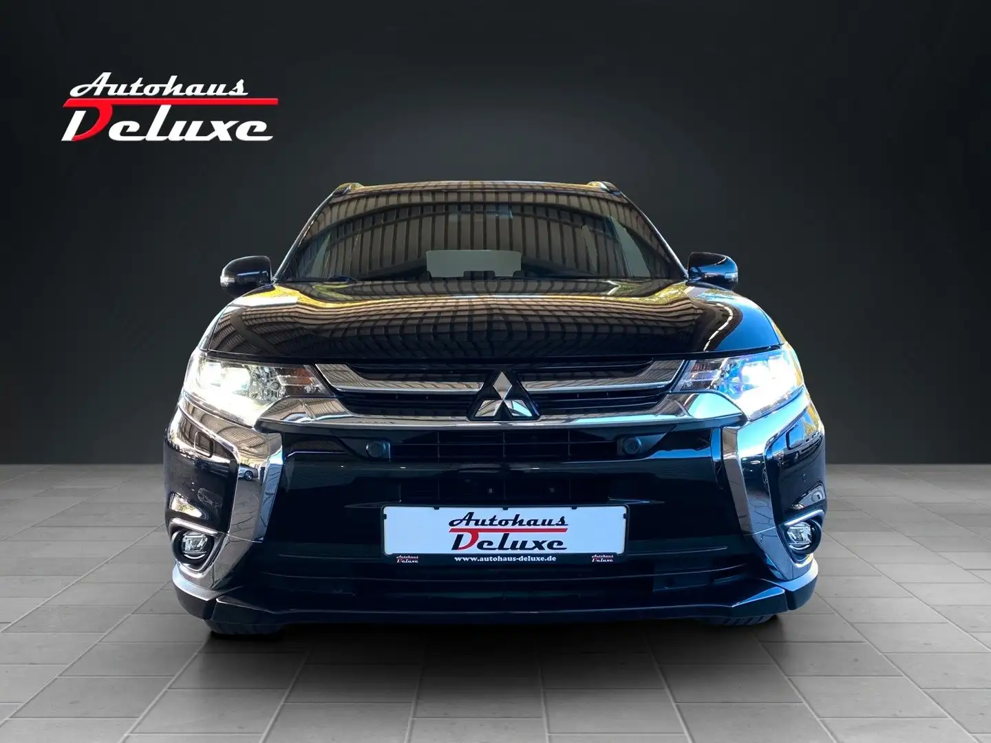 Mitsubishi Outlander EDITION+ NAVI-360°KAMERA-7-SITZER-AHK Schwarz - 2