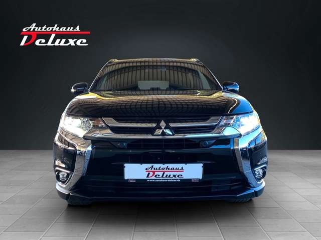 Mitsubishi Outlander EDITION+ NAVI-360°KAMERA-7-SITZER-AHK