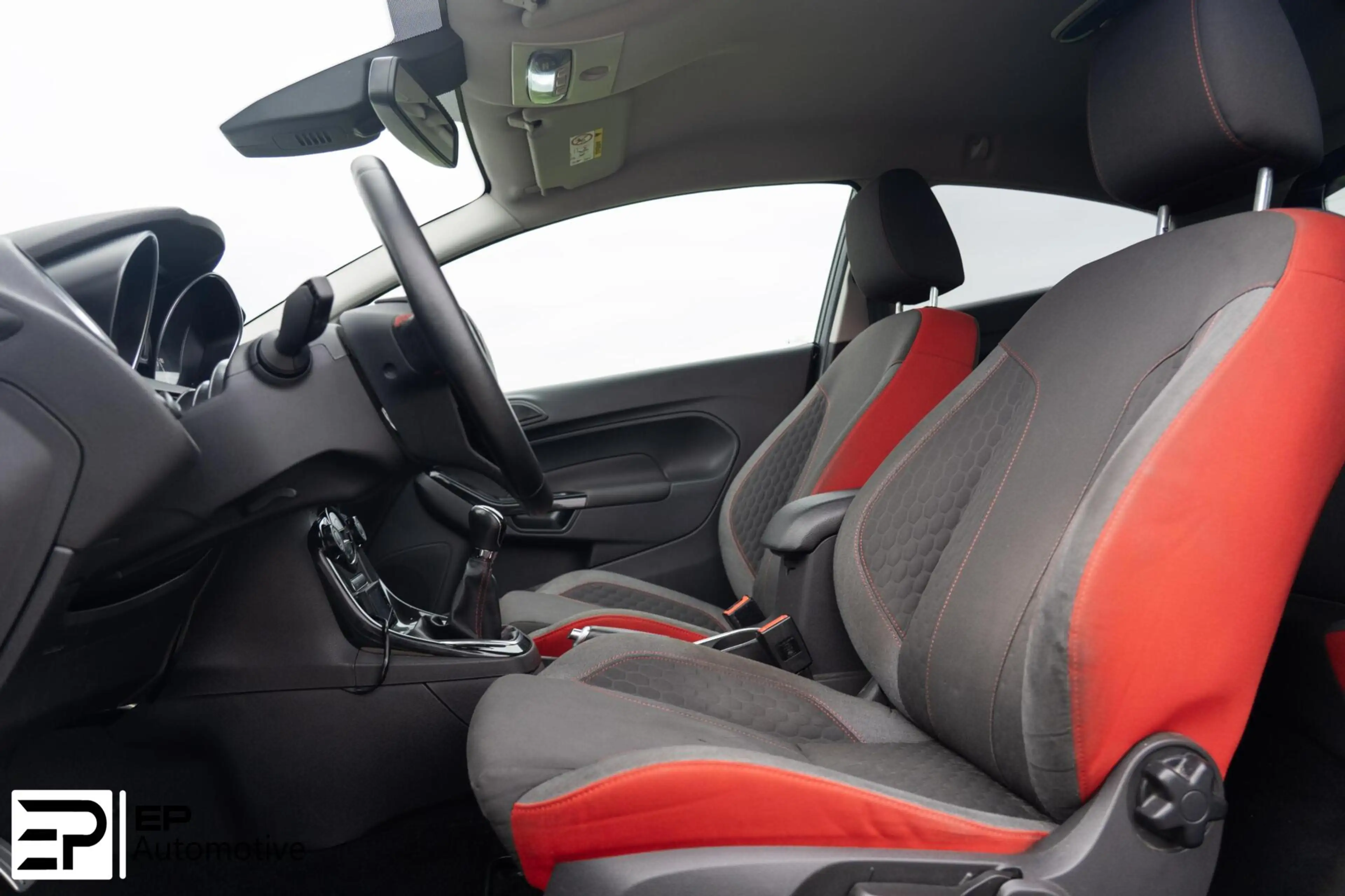 Ford Fiesta 1.0 EcoBoost Black Edition|PSensoor|17"|Cruise| — photo 4