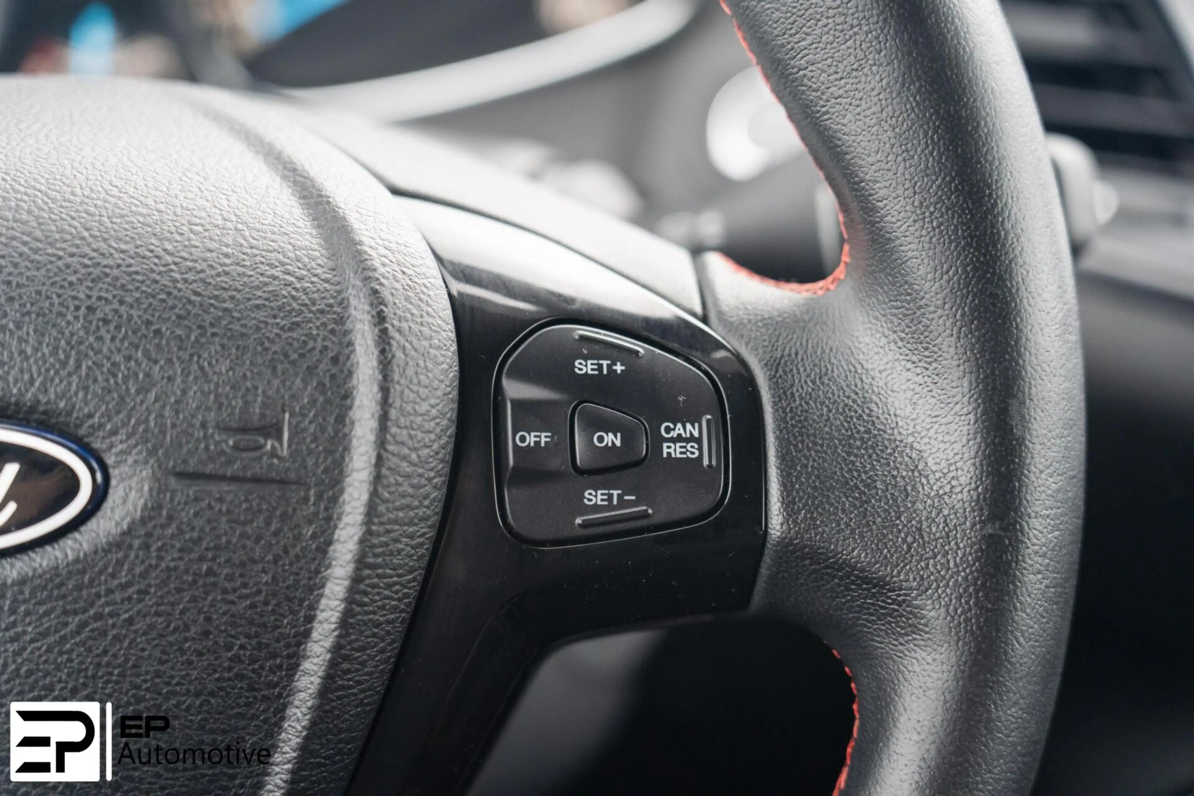 Ford Fiesta 1.0 EcoBoost Black Edition|PSensoor|17"|Cruise| — photo 9