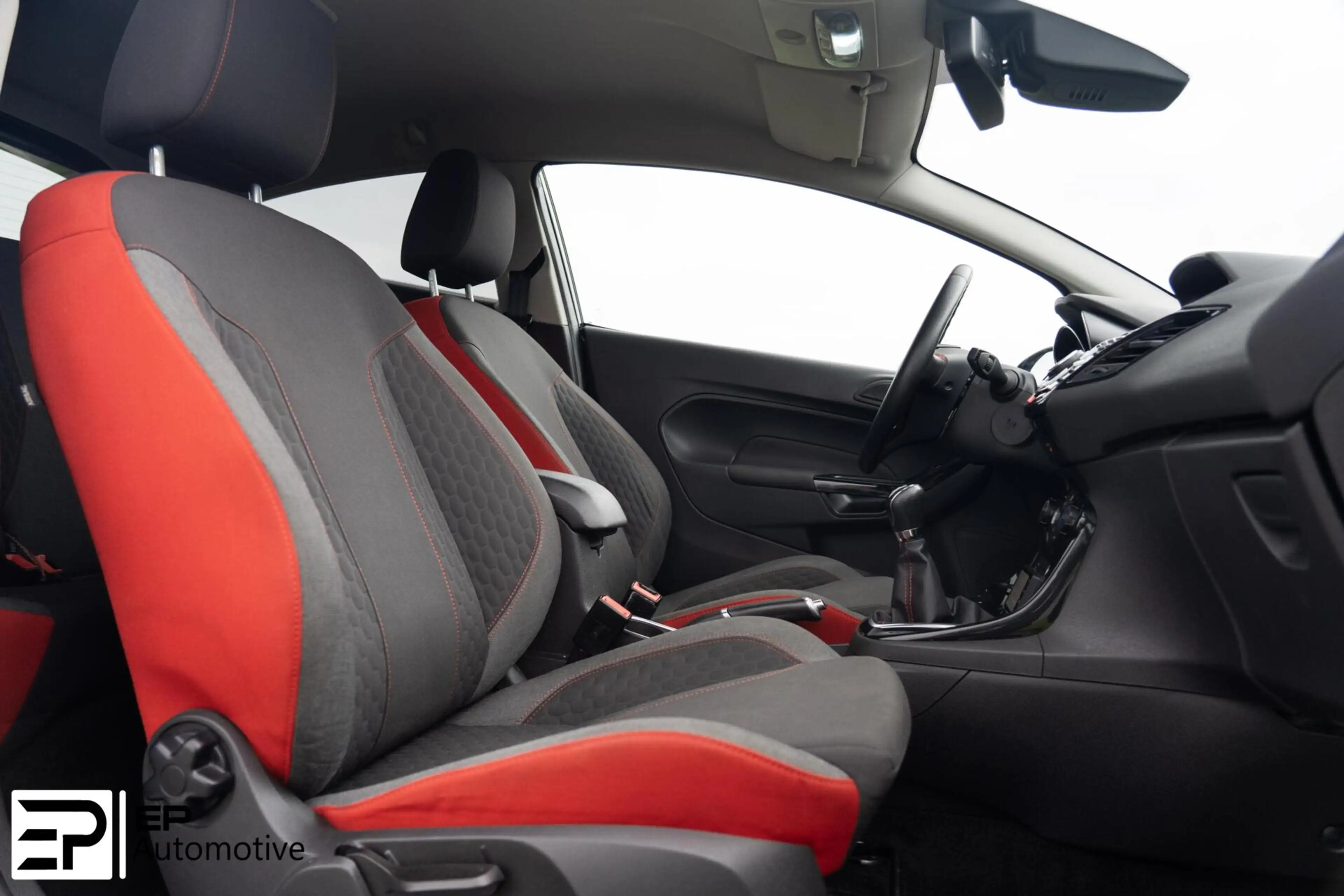 Ford Fiesta 1.0 EcoBoost Black Edition|PSensoor|17"|Cruise| — photo 15