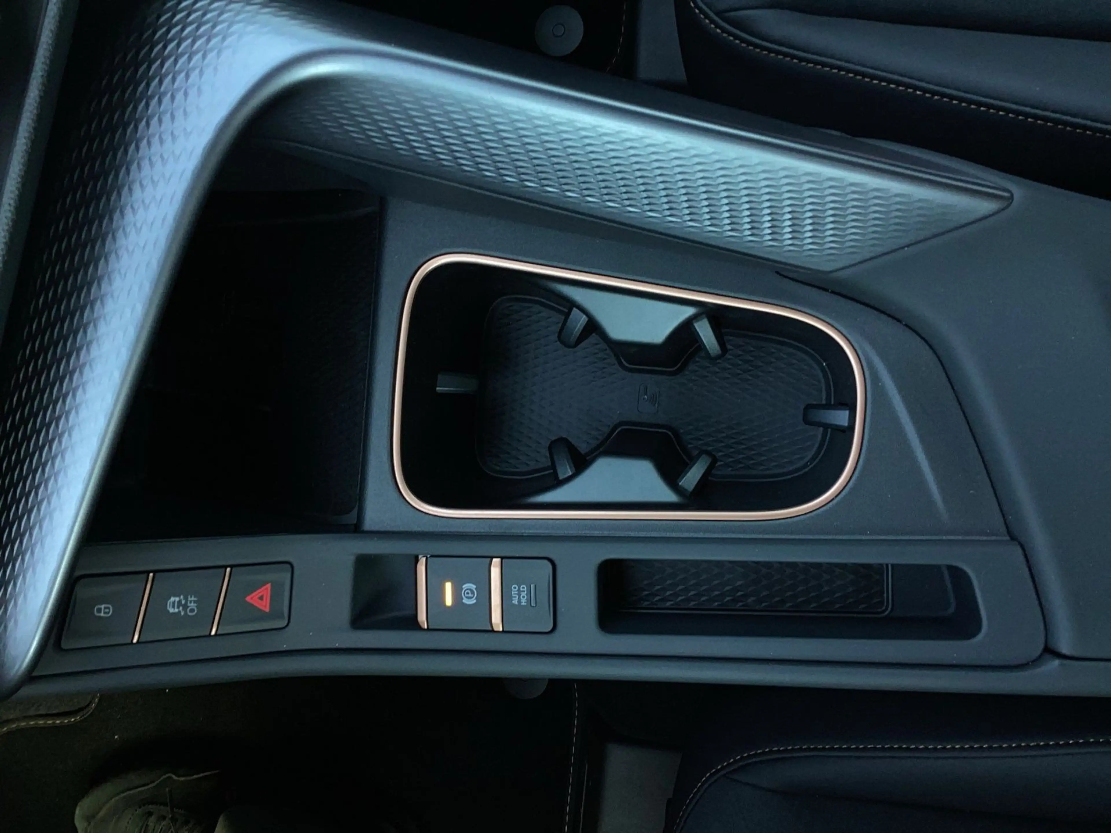 CUPRA Terramar 1.5 eTSI DSG ACC HuD SITZHZ APP-CON DYN — photo 11