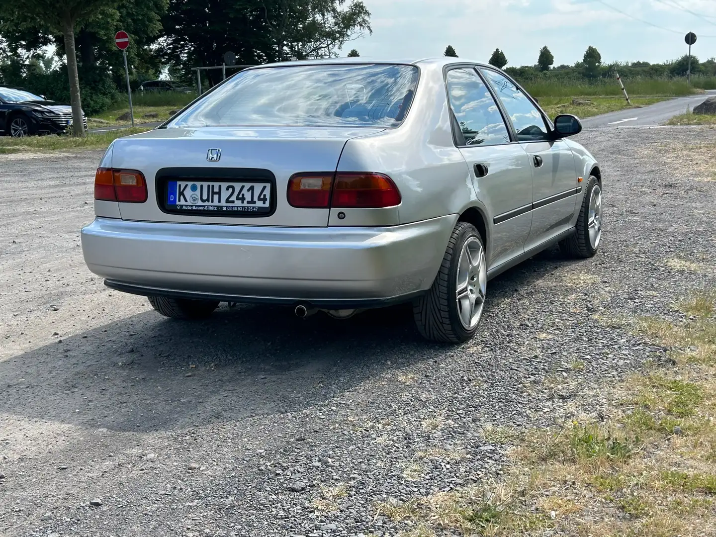 Honda Civic 1.5 LSi Silber - 2