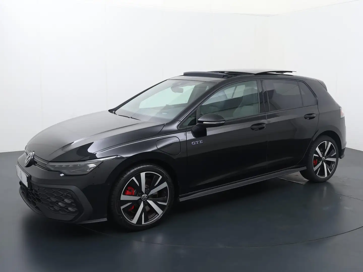 Volkswagen Golf GTE 1.5 eHybrid | 272 PK | SoH 99% |  Trekhaak | Panor Noir - 1