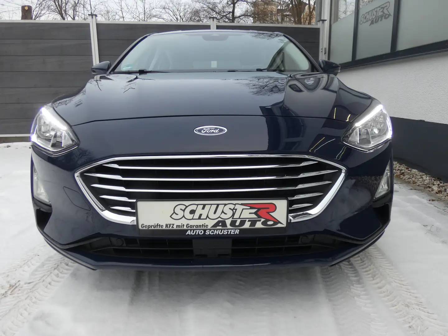 Ford Focus Cool Blau - 1