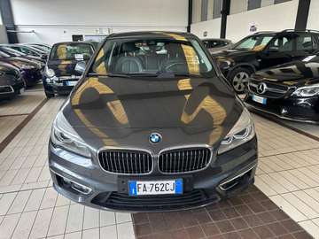 Serie 2 F45 2015 Active Tourer 216d Active Tourer Luxury