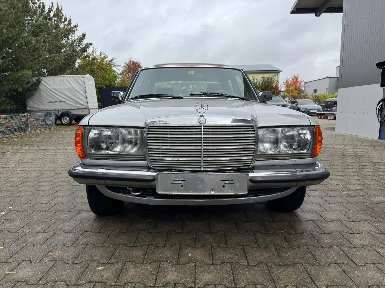 Mercedes-Benz 280 E W123 **1. HAND**, foto 2