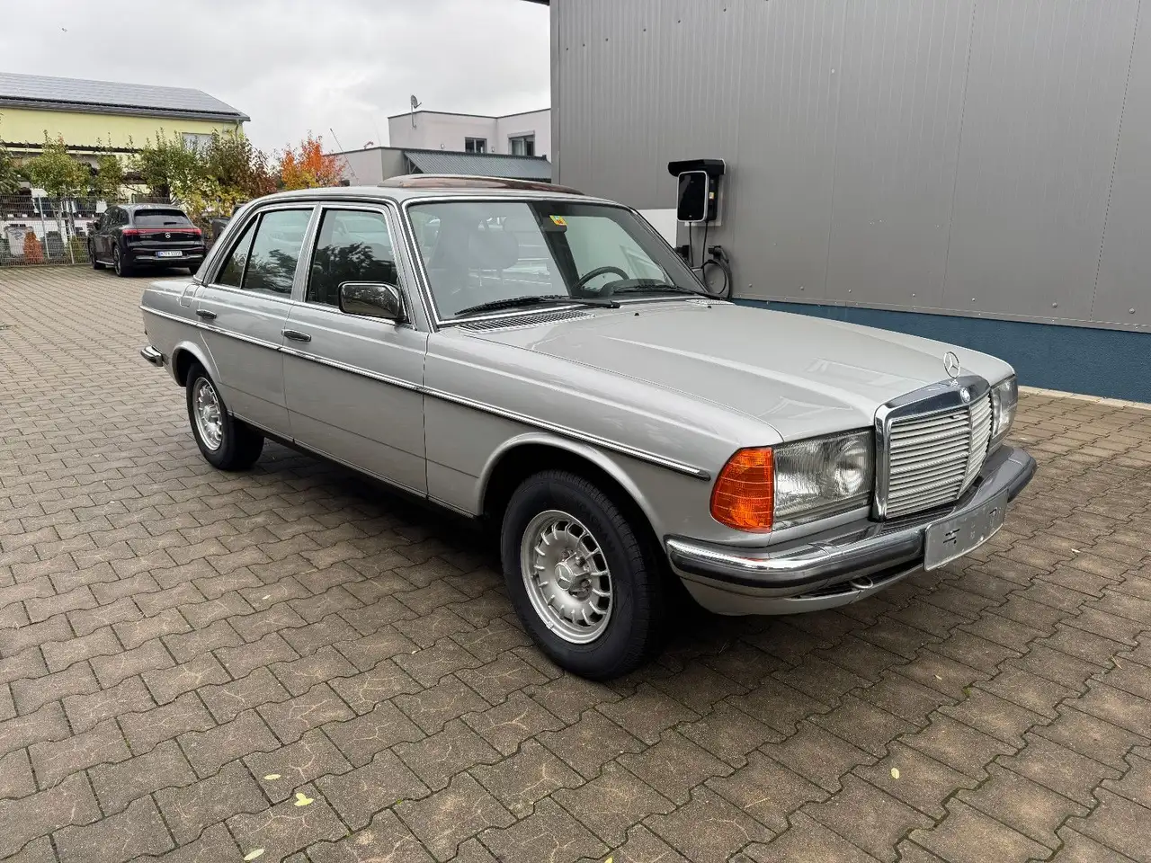 Mercedes-Benz 280 E W123 **1. HAND**, foto 3