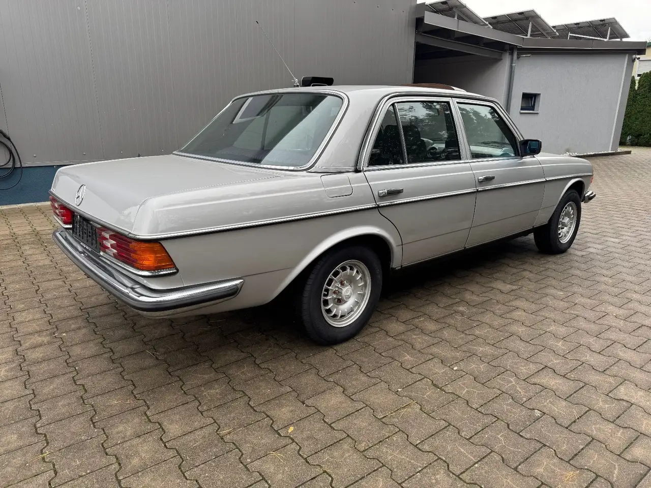 Mercedes-Benz 280 E W123 **1. HAND**, foto 5