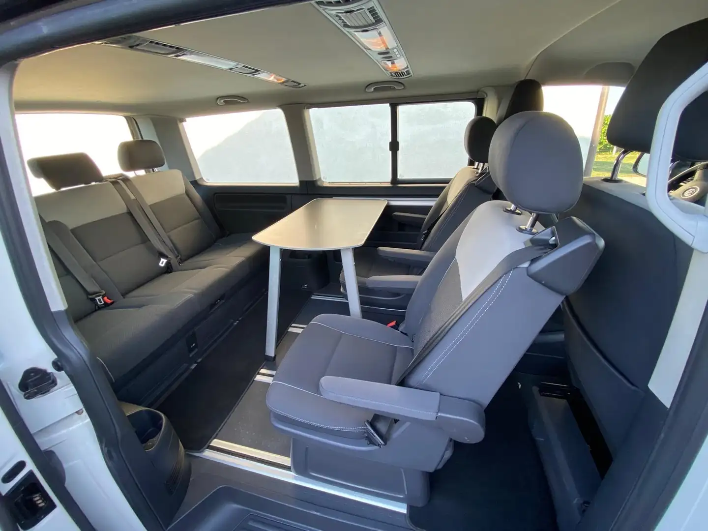 Volkswagen T5 Multivan 2.0 tdi Startline 102cv - 2