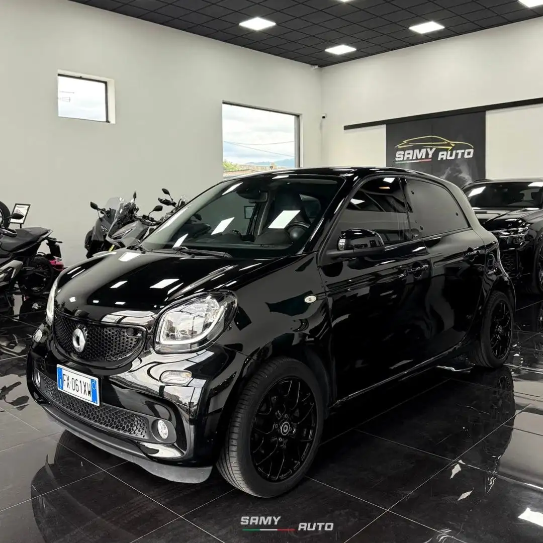smart forFour Brabus allestimento 71cv Noir - 2