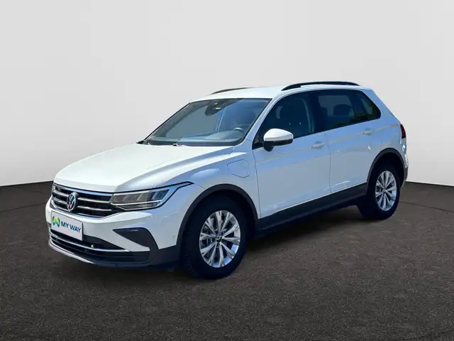 Volkswagen Tiguan main image