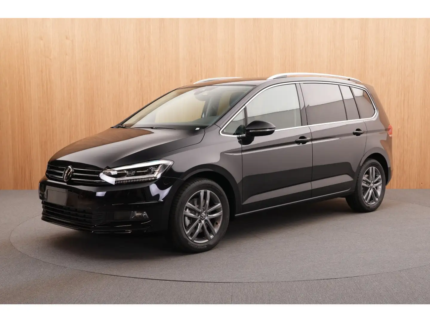 Volkswagen Touran Comfortline  2.0 TDI DSG7 110 kW-150CV - 7 Places, Noir - 1