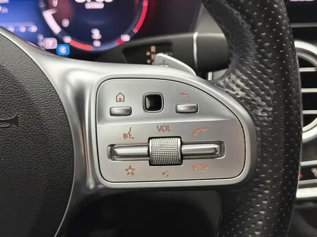 Mercedes-Benz C Class view 14
