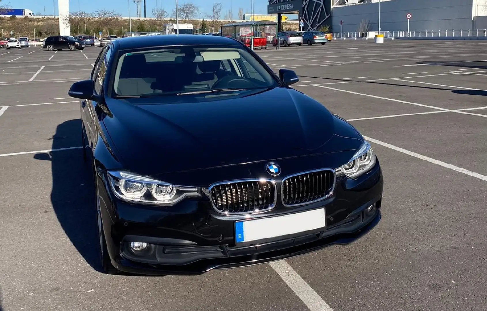 BMW 318 318d Negro - 2