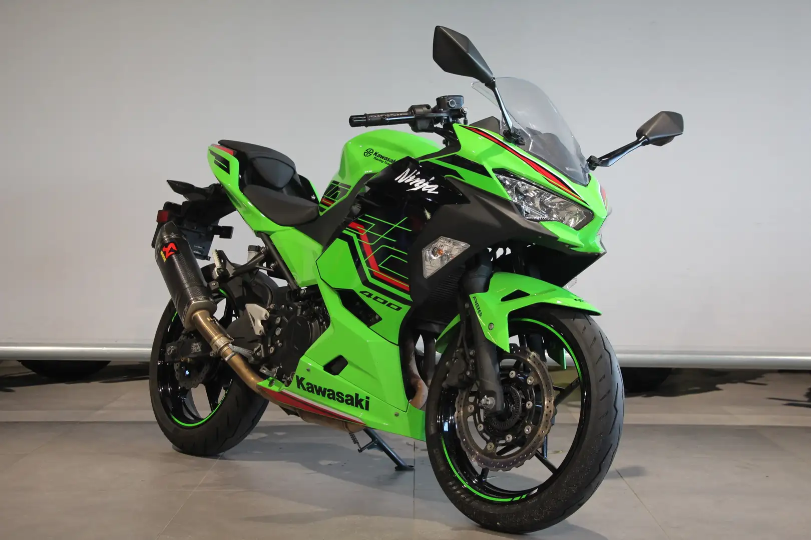 Kawasaki Ninja 400 Zwart - 2