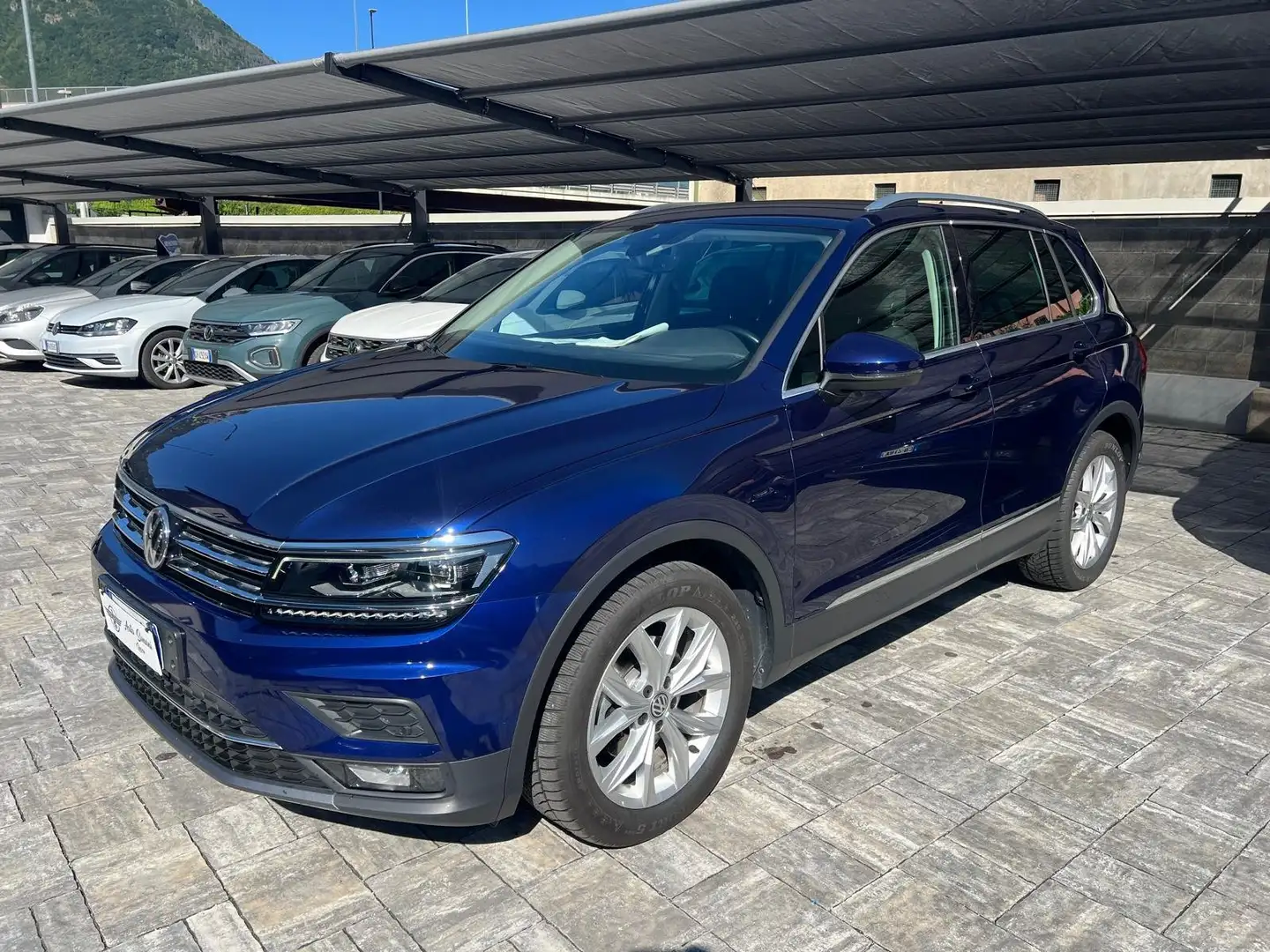 Volkswagen Tiguan Tiguan II 2016 2.0 tdi Advanced 150cv dsg Nero - 1