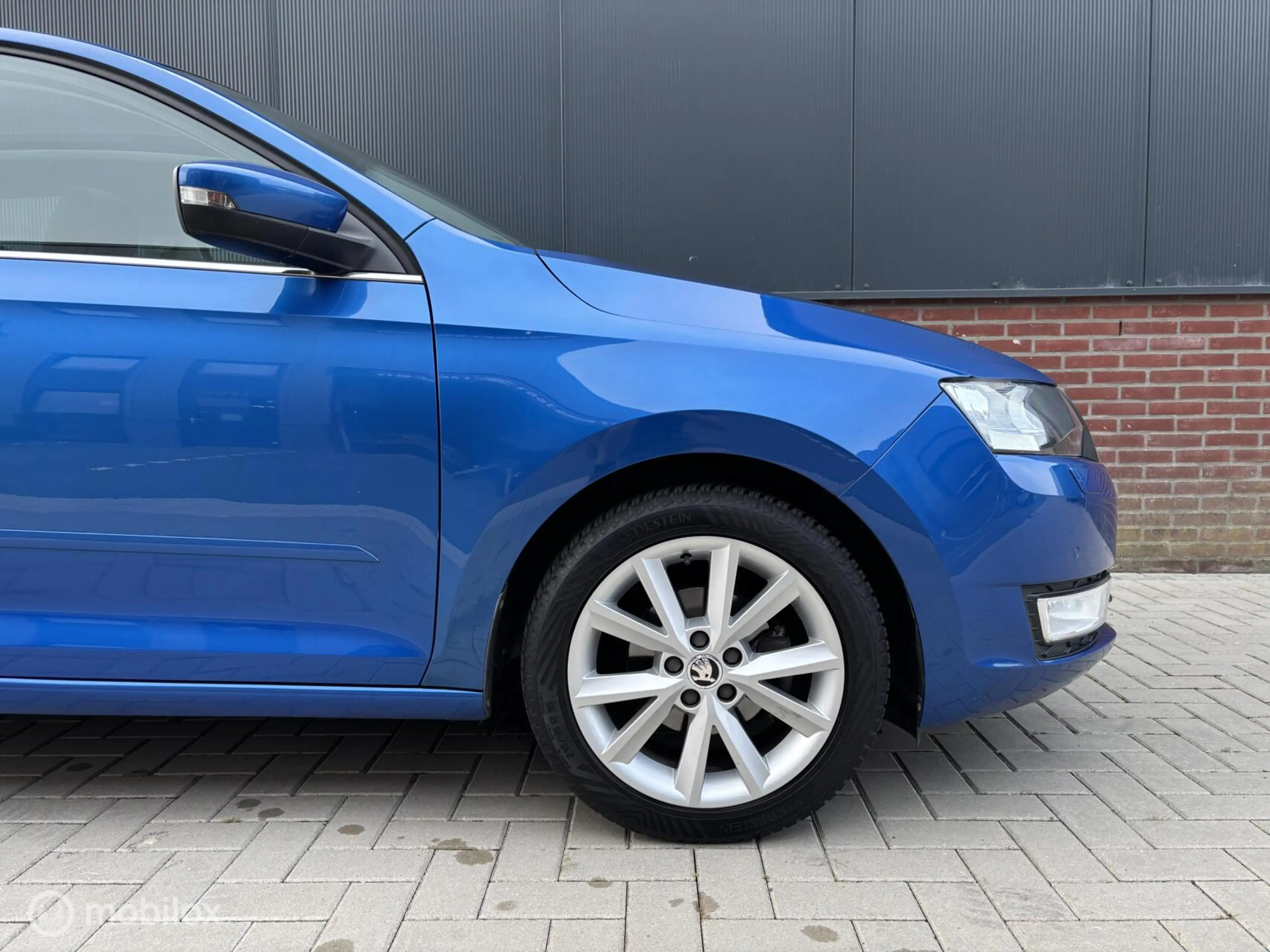 Skoda Rapid/Spaceback 1.2 TSI Greentech JOY | Pano | Carplay — photo 8