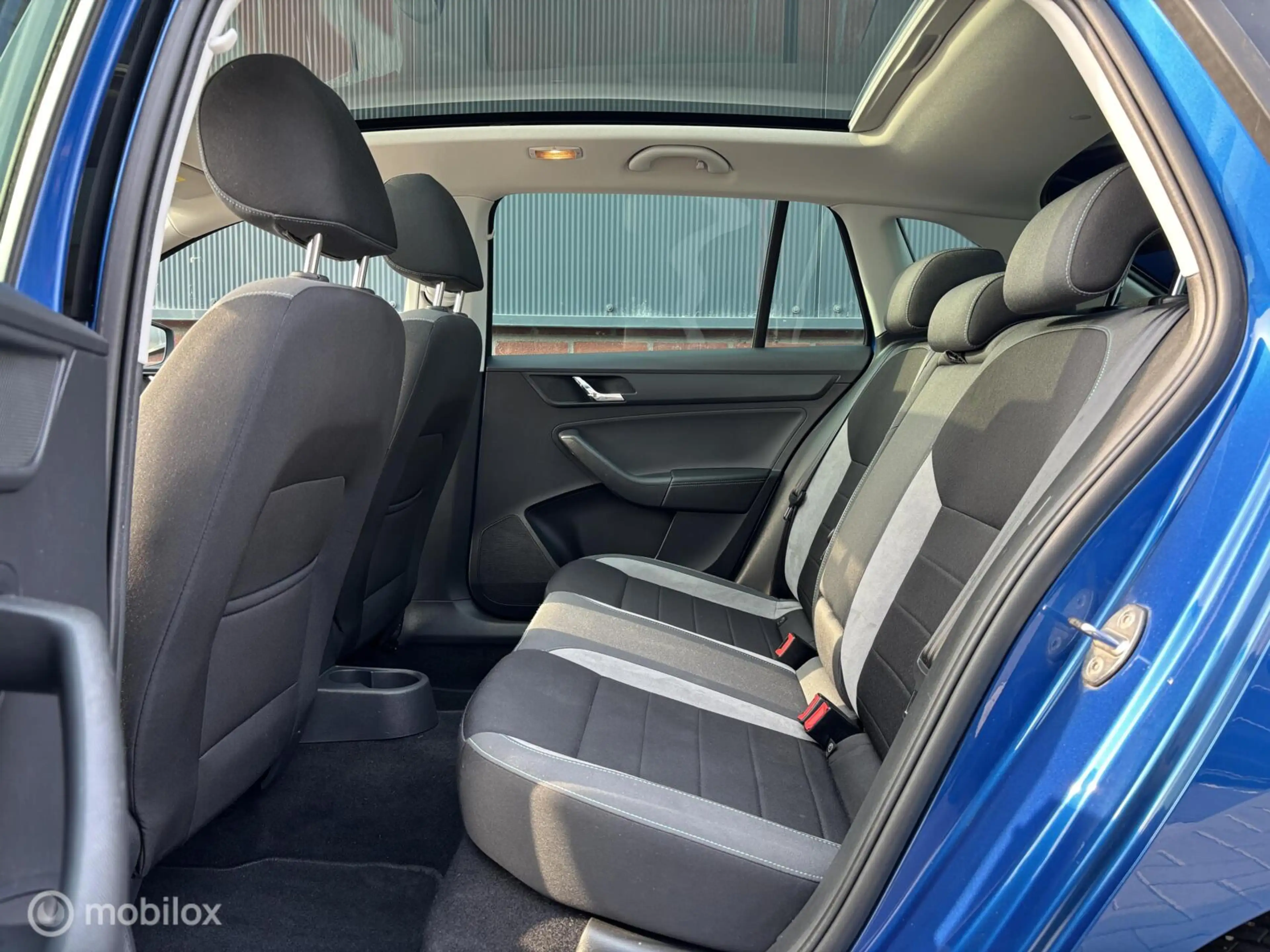 Skoda Rapid/Spaceback 1.2 TSI Greentech JOY | Pano | Carplay — photo 22