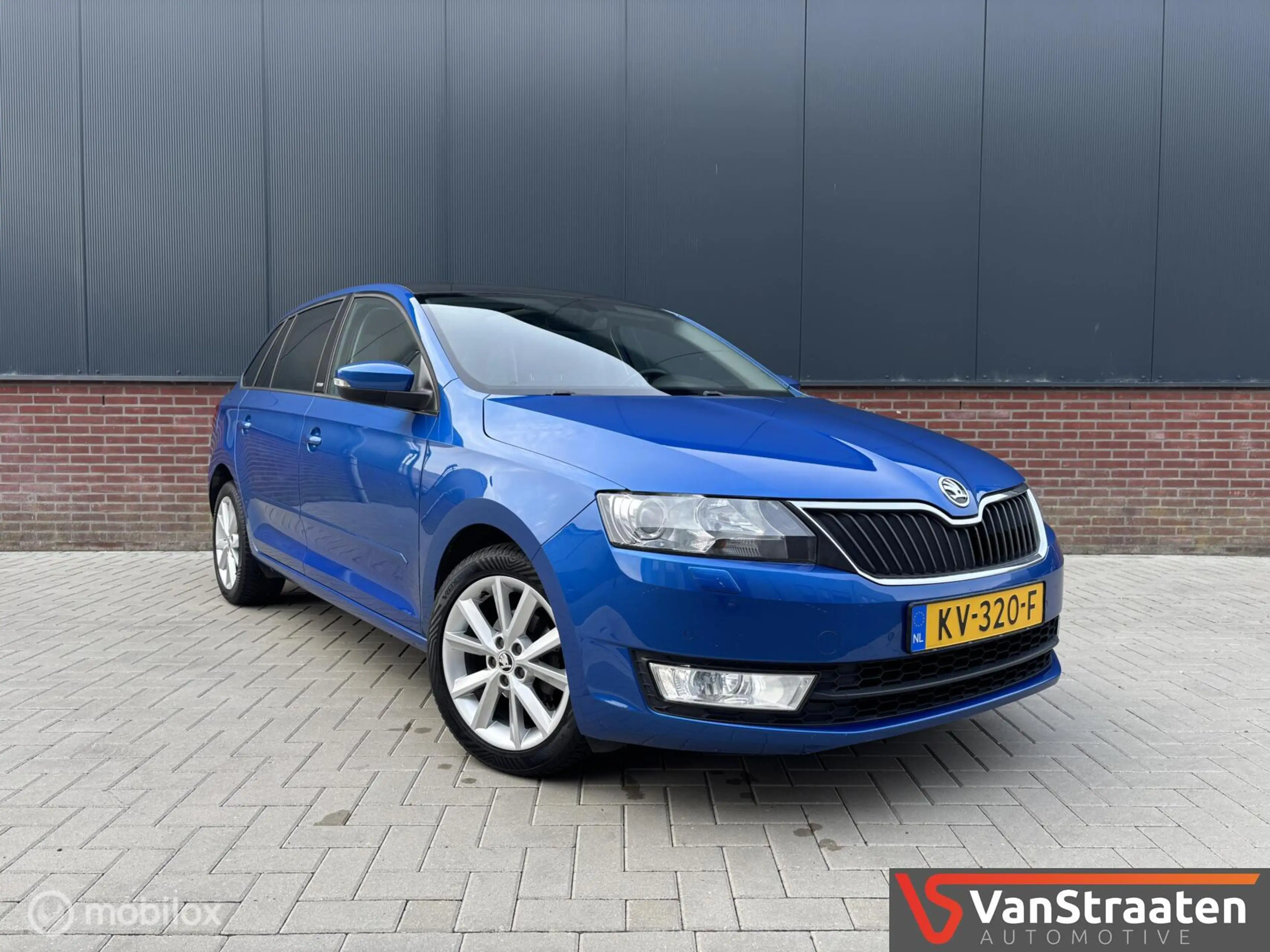Skoda Rapid/Spaceback 1.2 TSI Greentech JOY | Pano | Carplay