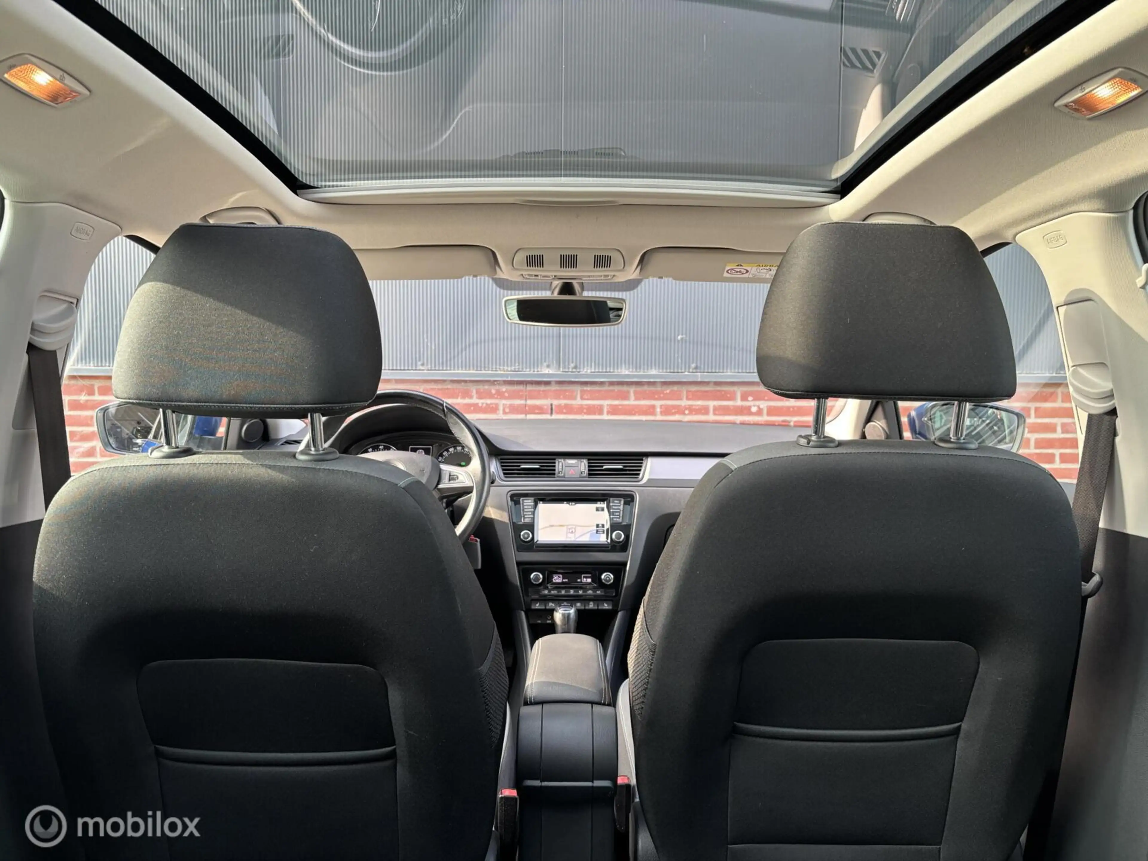Skoda Rapid/Spaceback 1.2 TSI Greentech JOY | Pano | Carplay — photo 15
