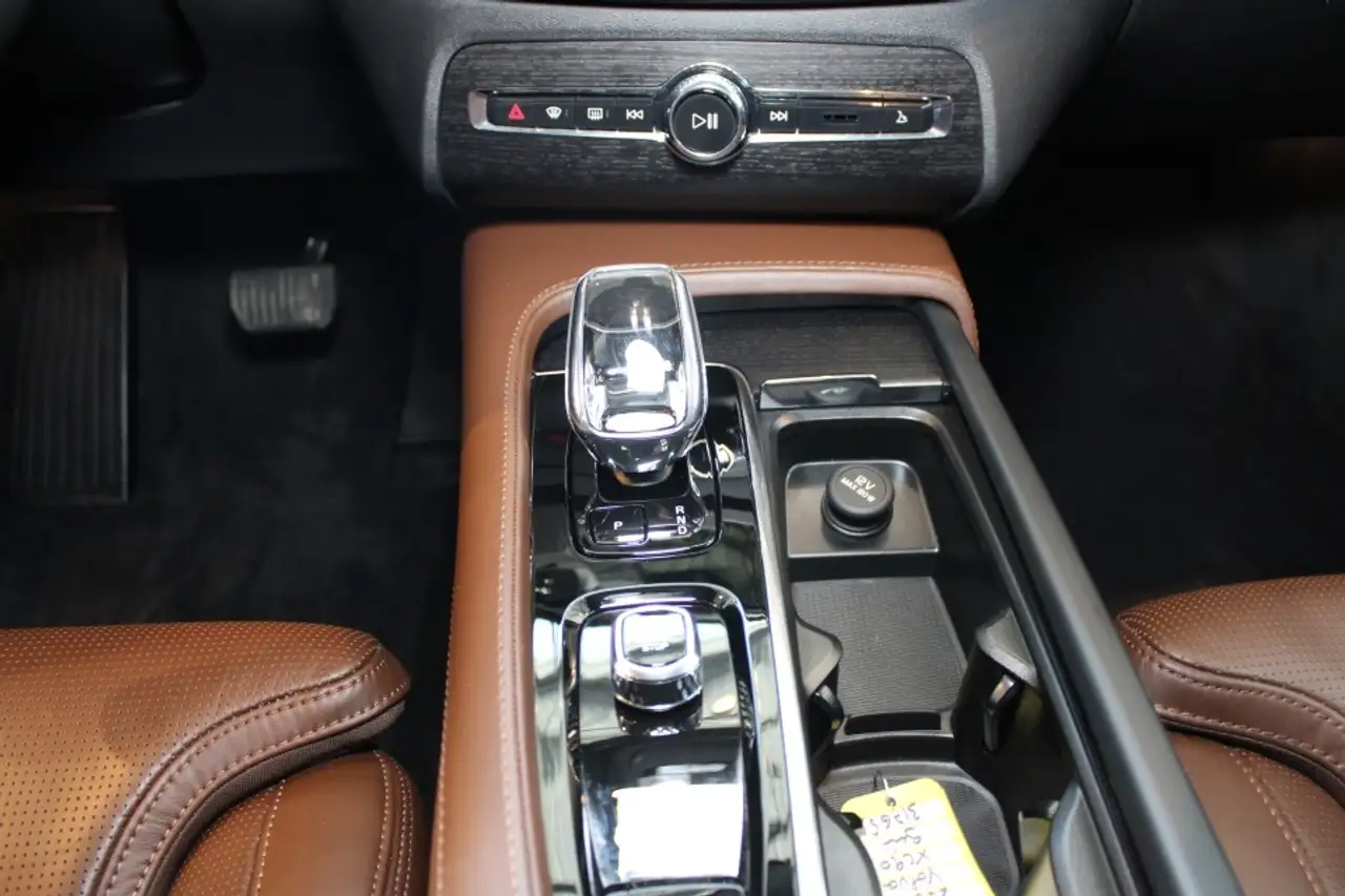 Volvo XC90 снимка Volvo XC90